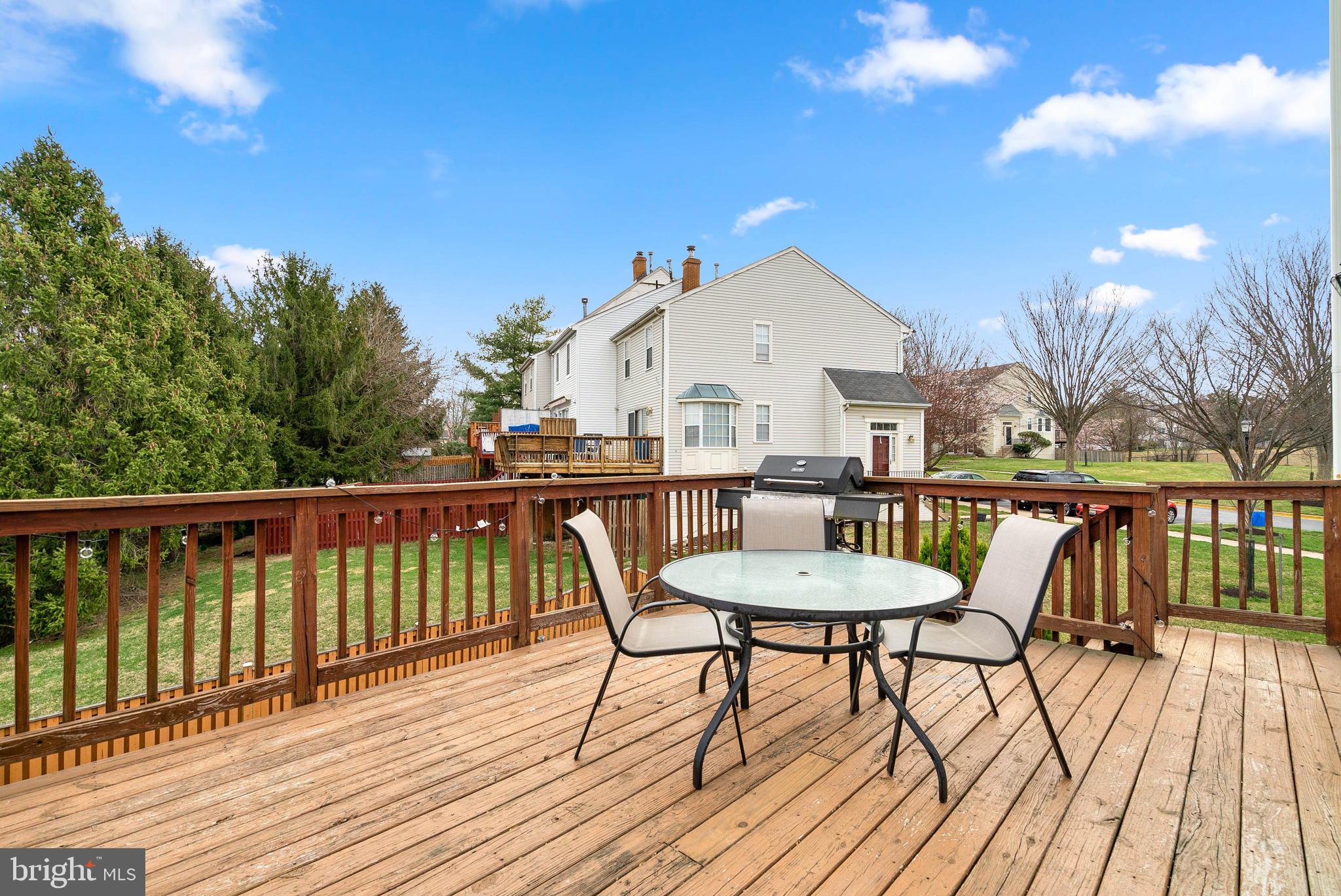 GERMANTOWN ESTATES - Residential Lease