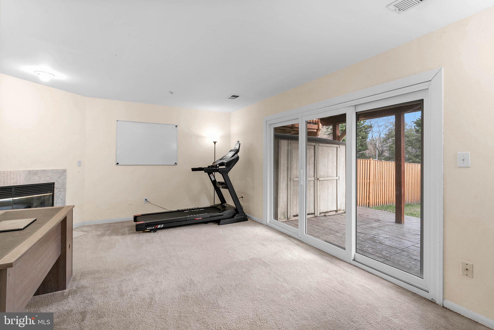 GERMANTOWN ESTATES - Residential Lease