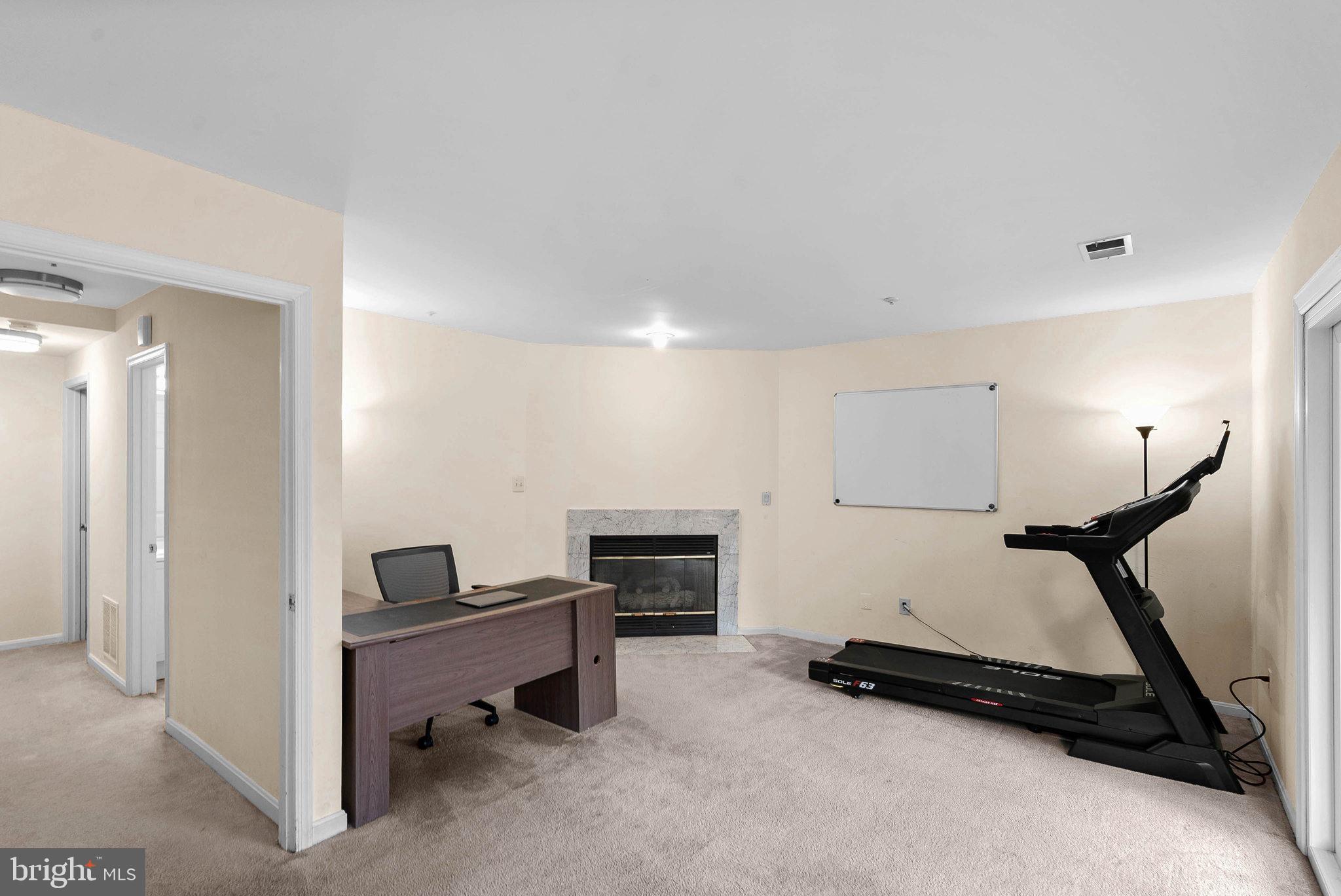 GERMANTOWN ESTATES - Residential Lease