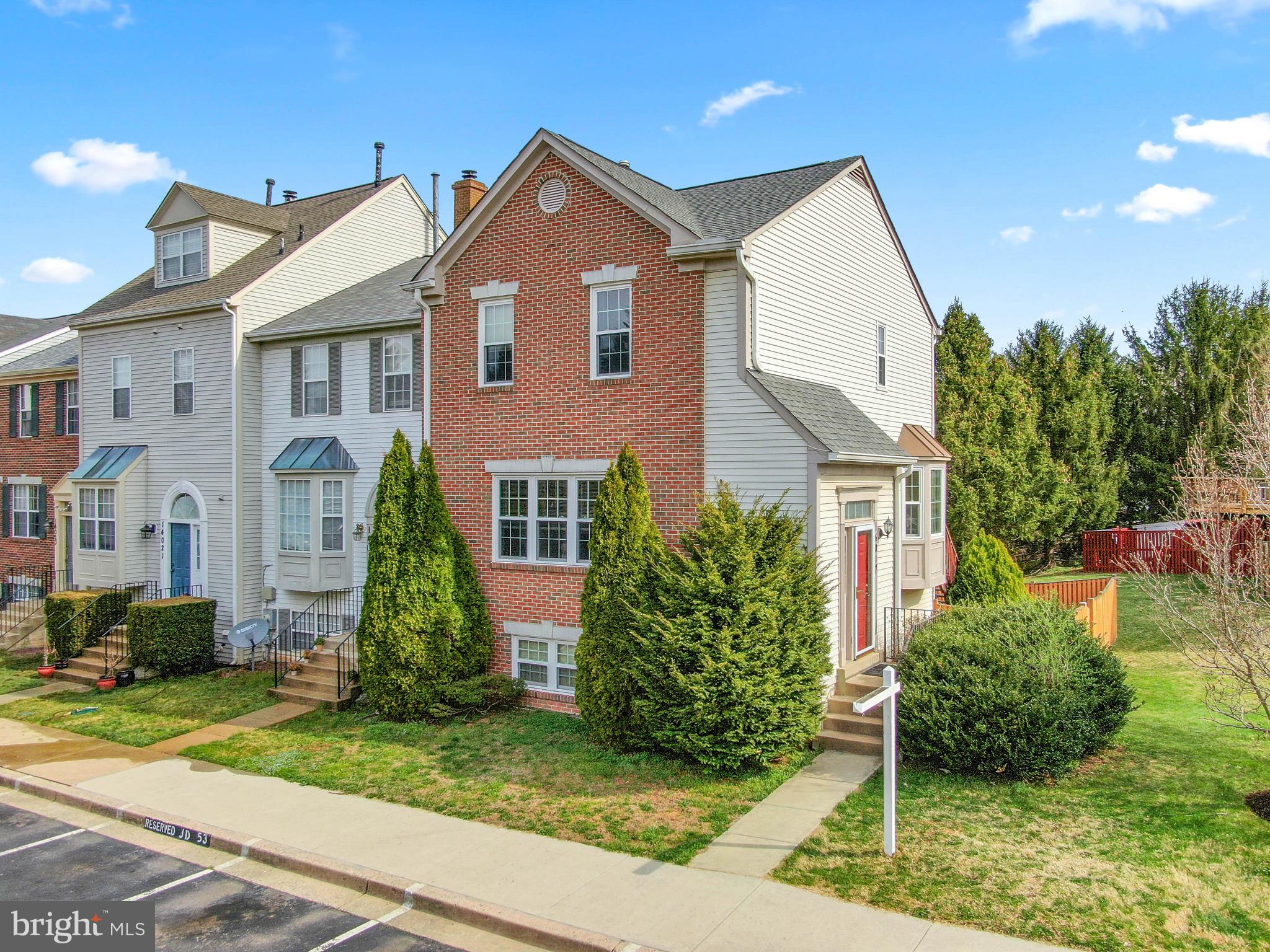 GERMANTOWN ESTATES - Residential Lease