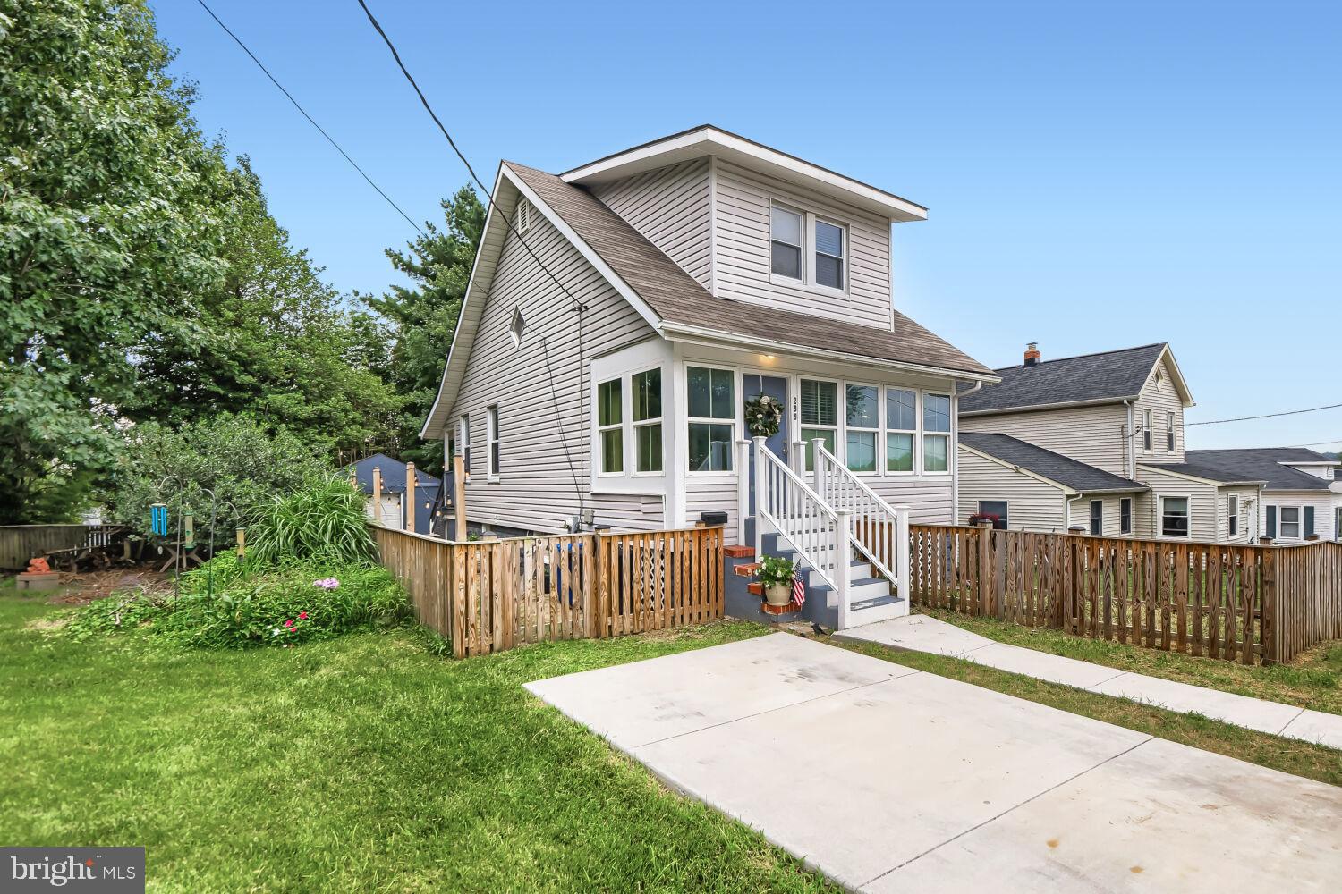 299 LAVERN AVENUE