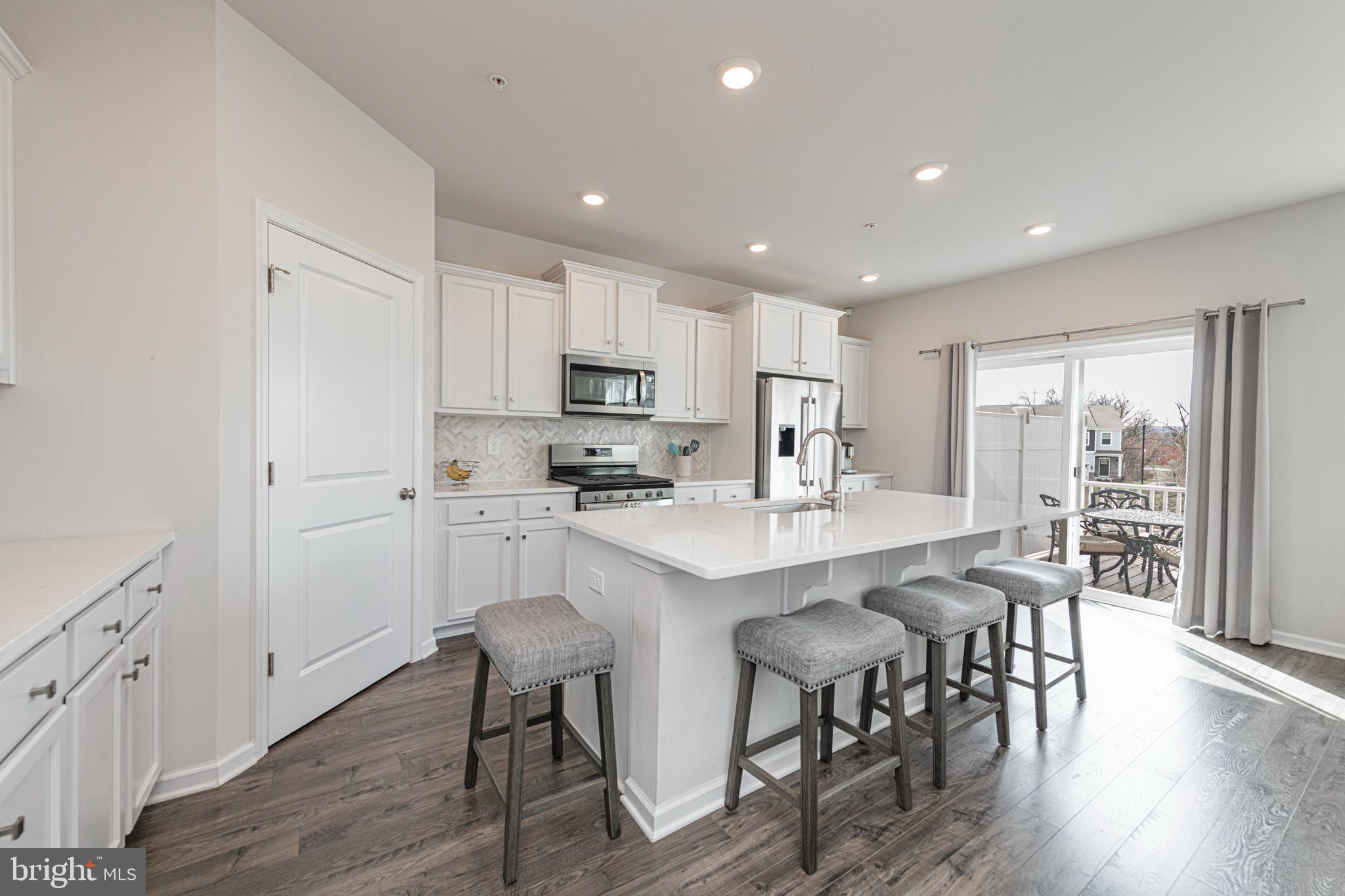 PROVIDENCE LANDING - Residential