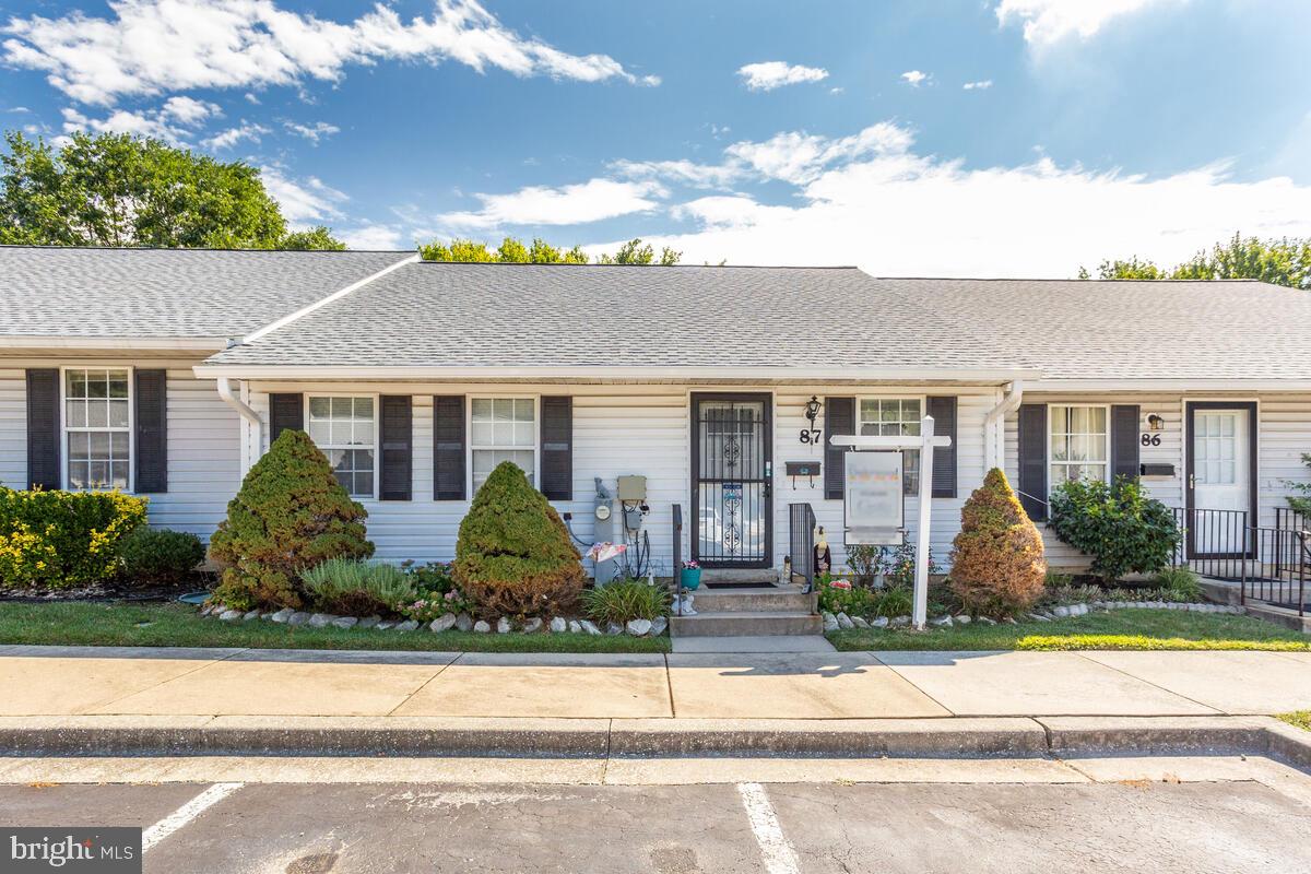 CHERRY VIEW PARK - Residential