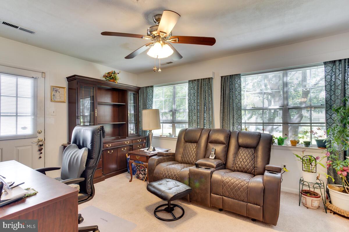 CHERRY VIEW PARK - Residential