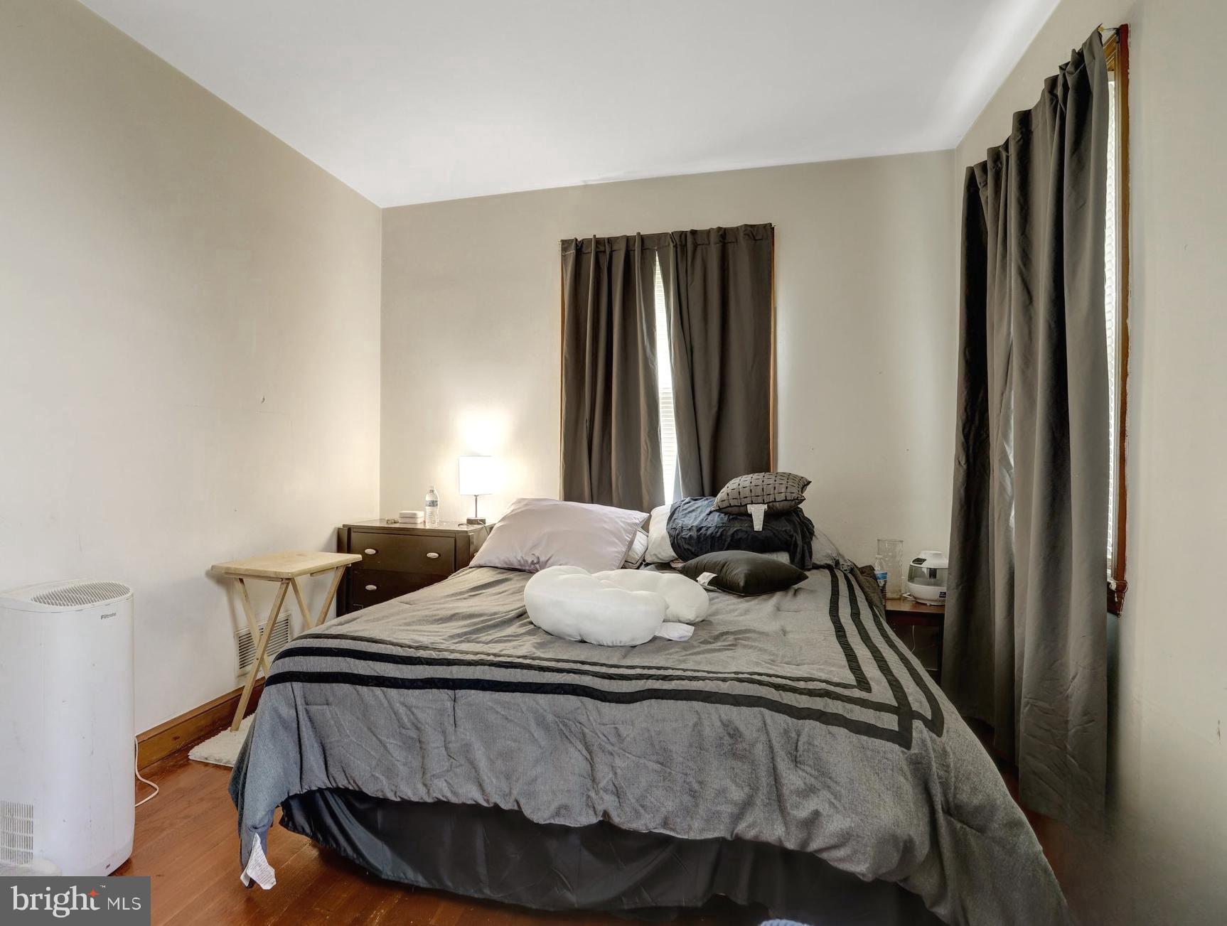 FOREST HEIGHTS - Residential