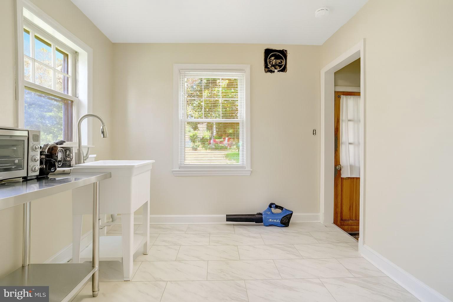 FOREST HEIGHTS - Residential