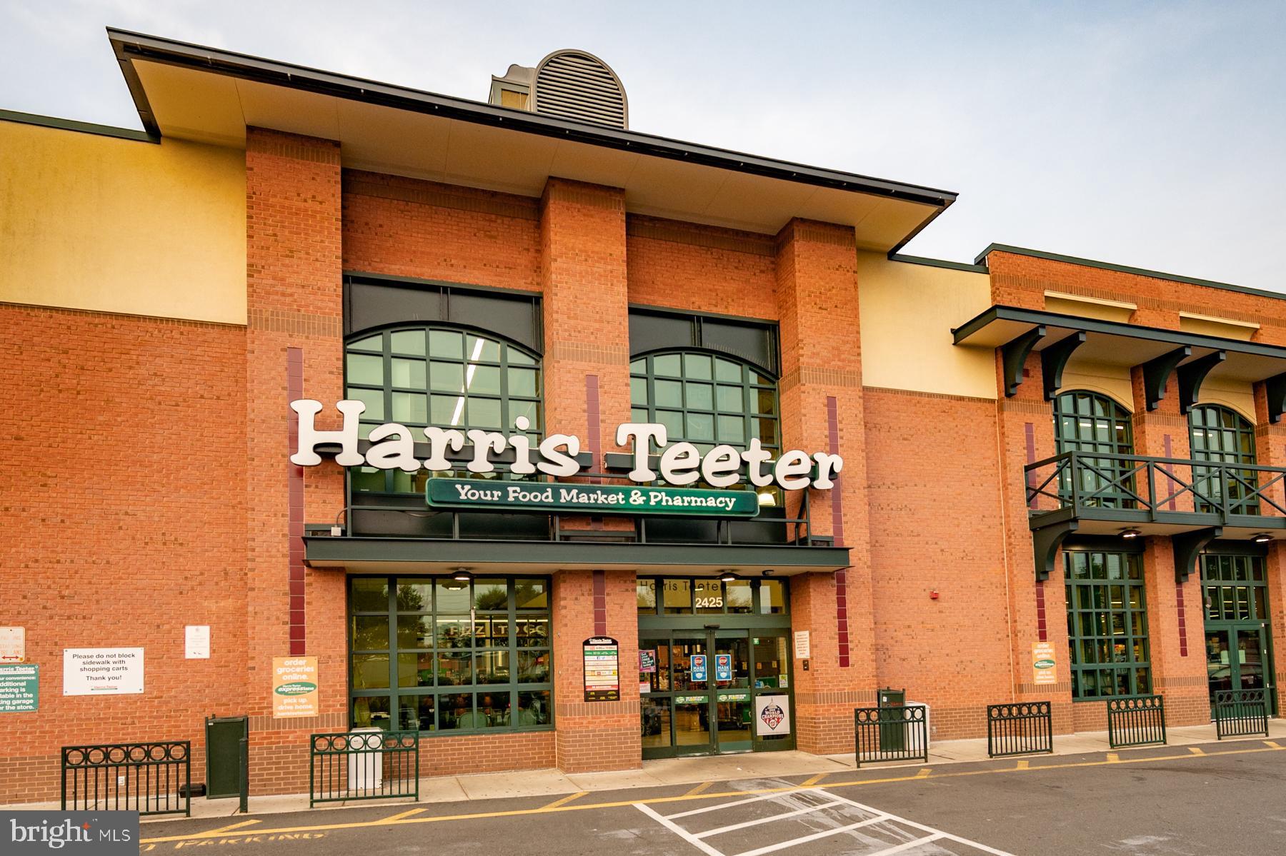 CRESCENT HILLS - Residential