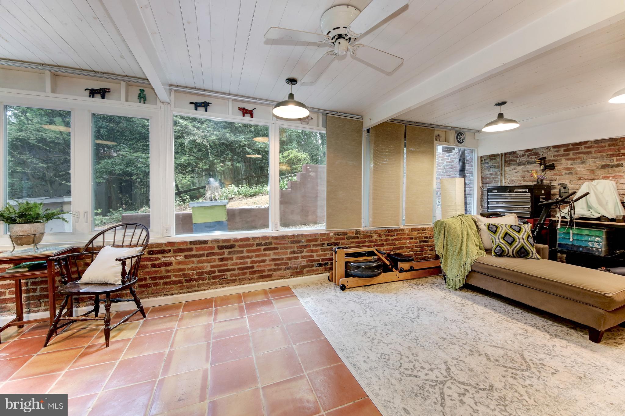 BANNOCKBURN ESTATES - Residential