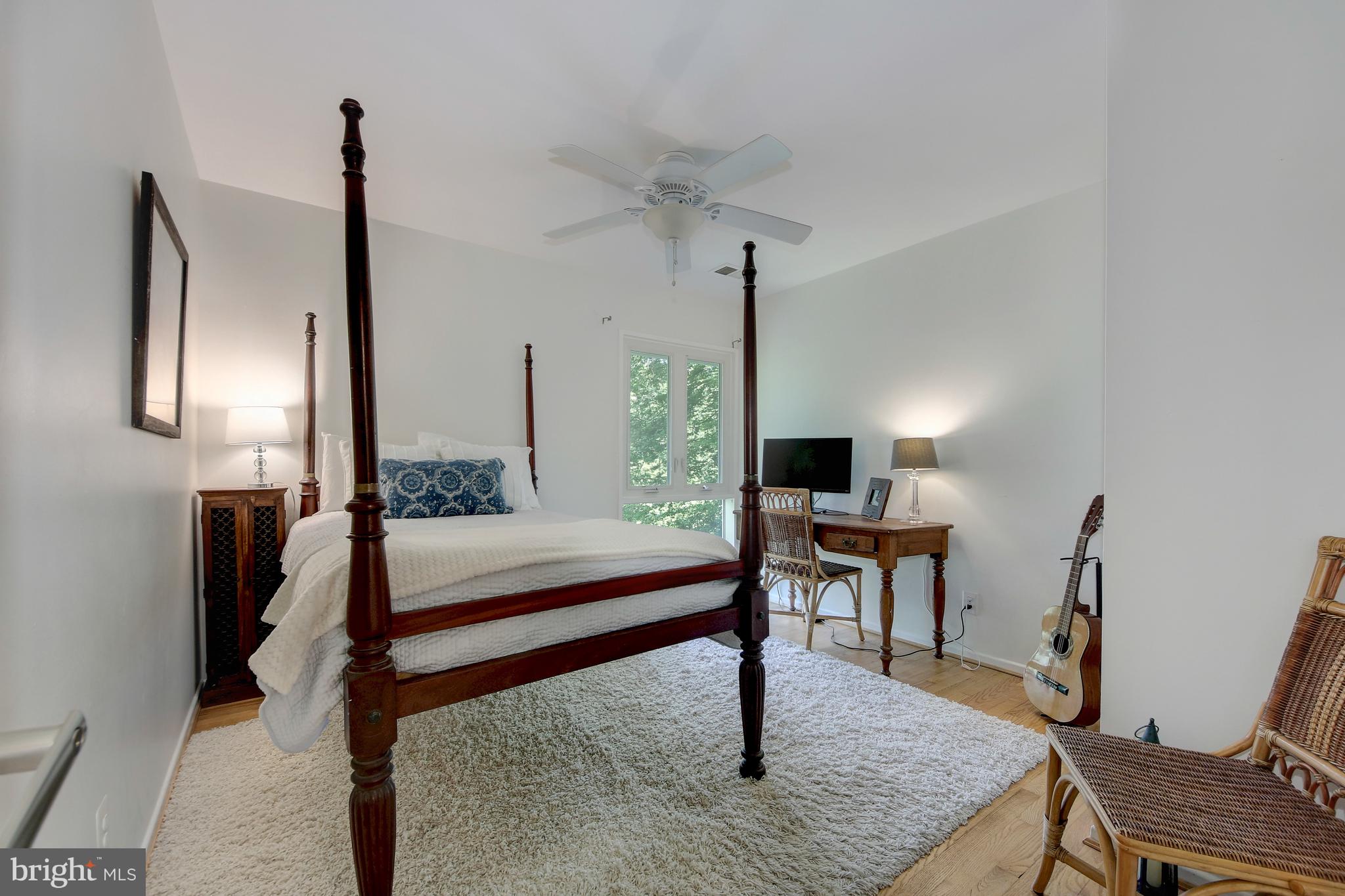 BANNOCKBURN ESTATES - Residential