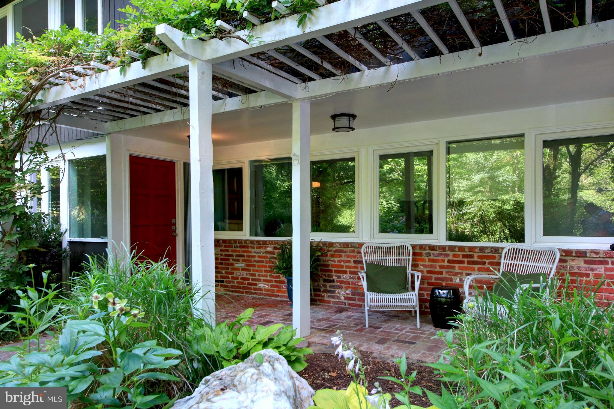 BANNOCKBURN ESTATES - Residential