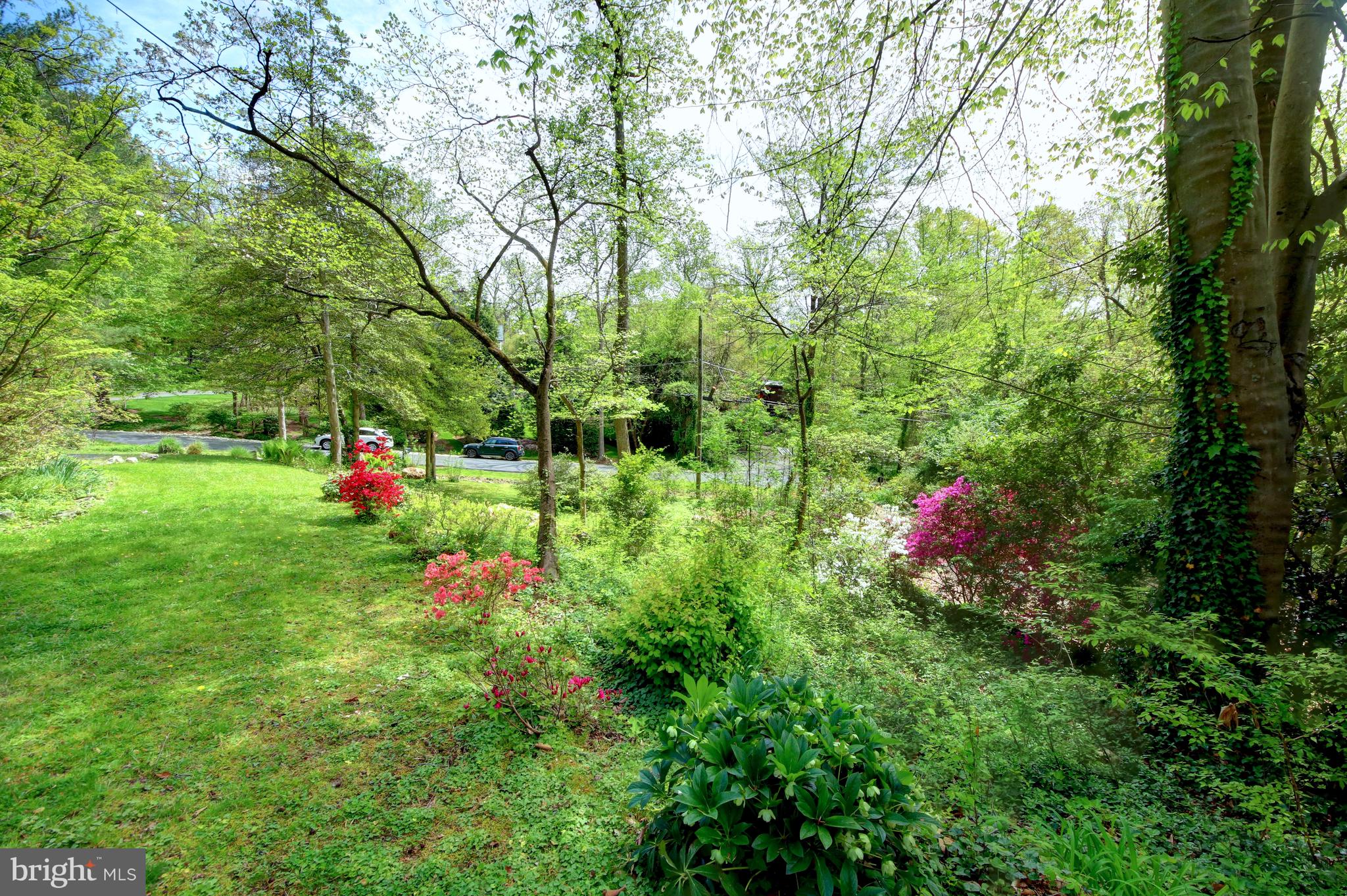 BANNOCKBURN ESTATES - Residential