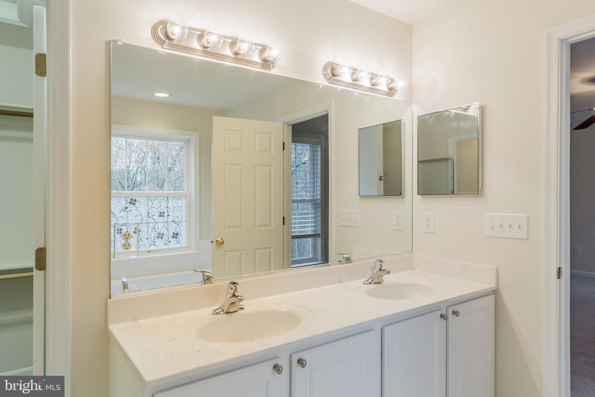 WOODLAND WOODS - Residential