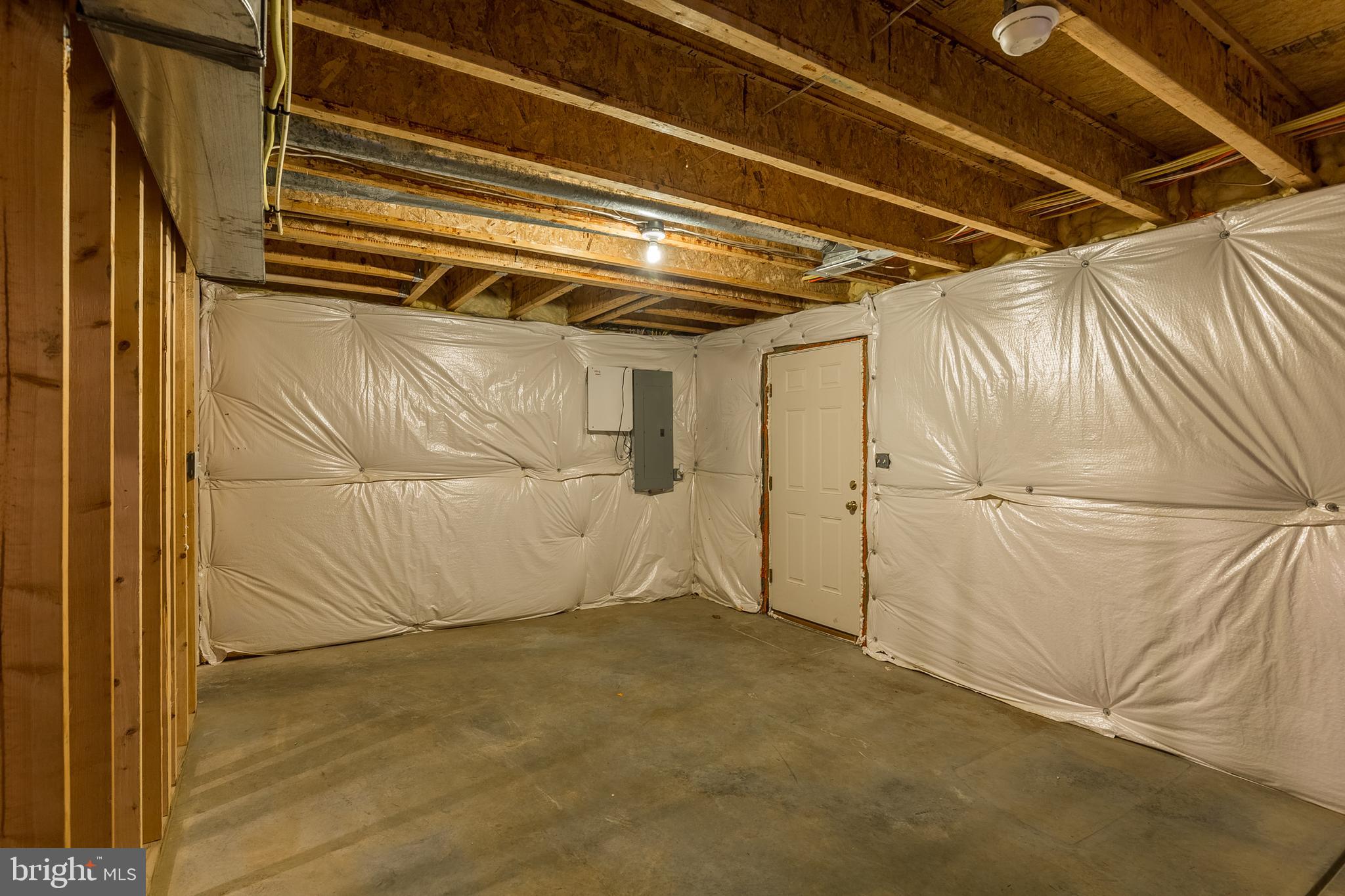 WOODLAND WOODS - Residential