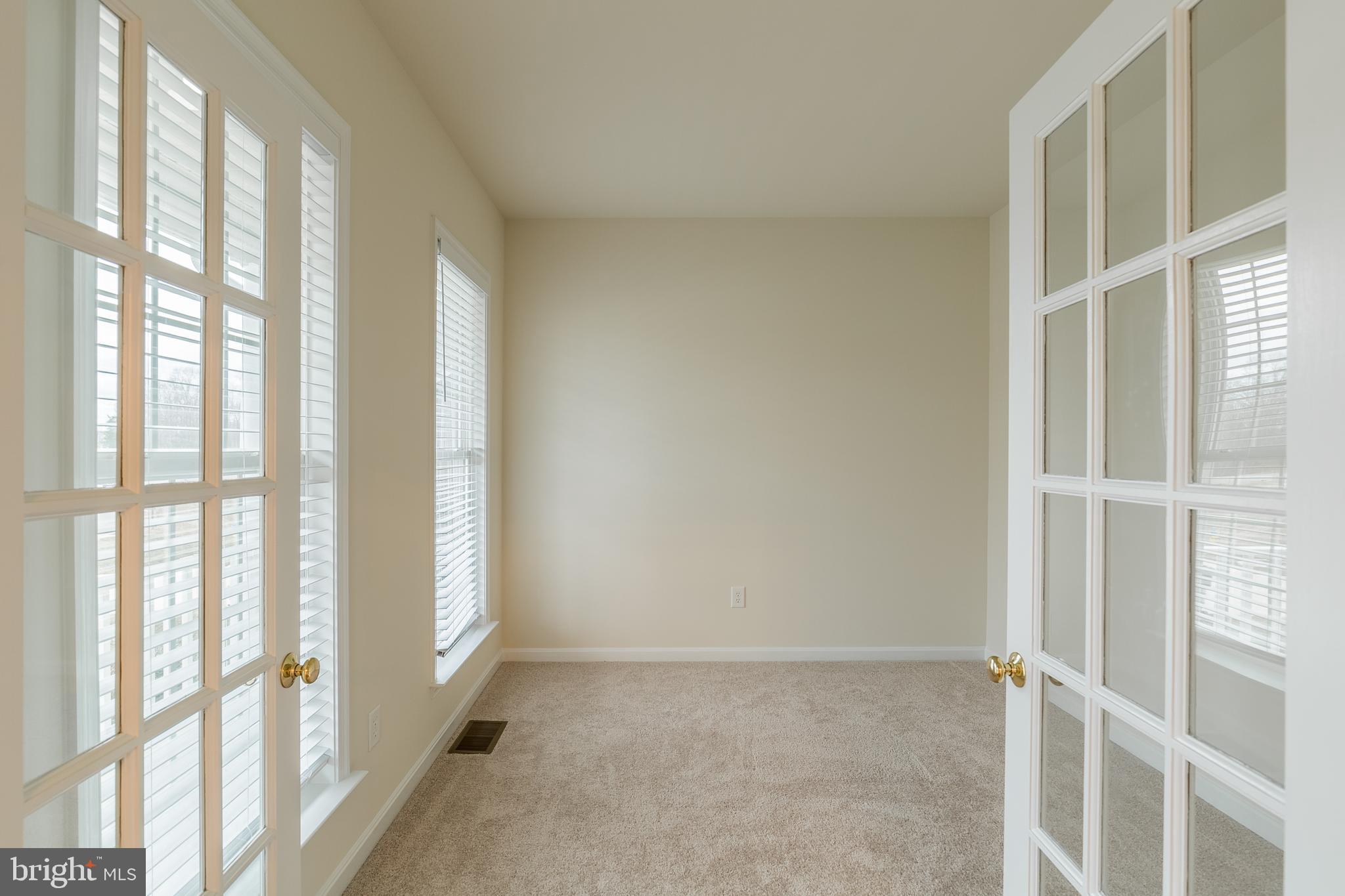 WOODLAND WOODS - Residential