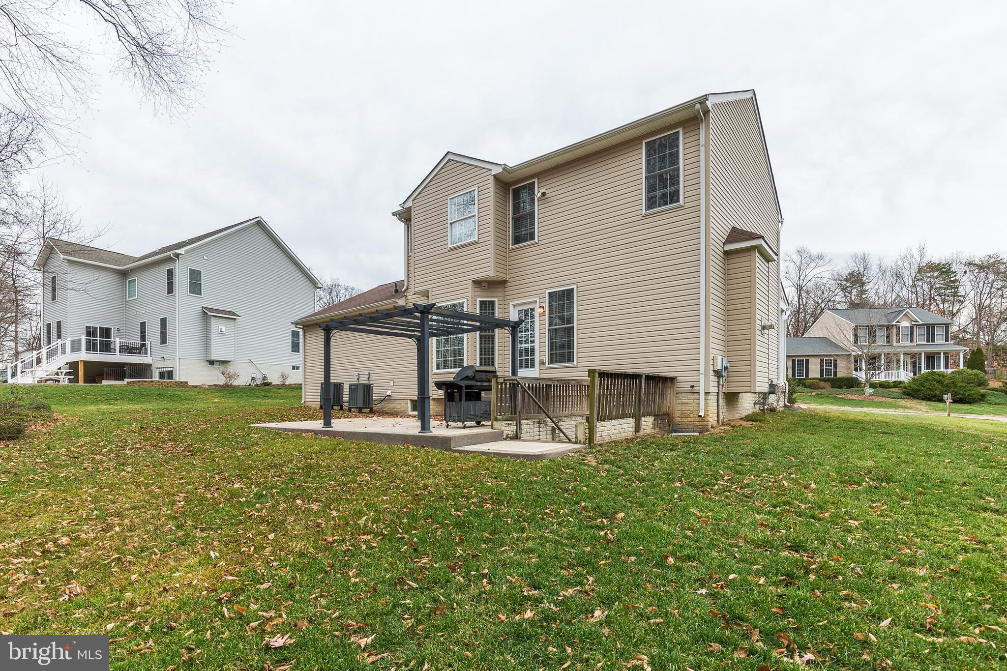 WOODLAND WOODS - Residential