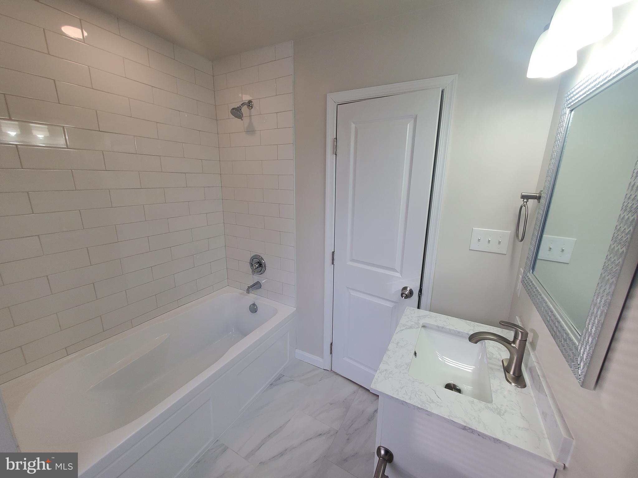 MT RAINIER - Residential