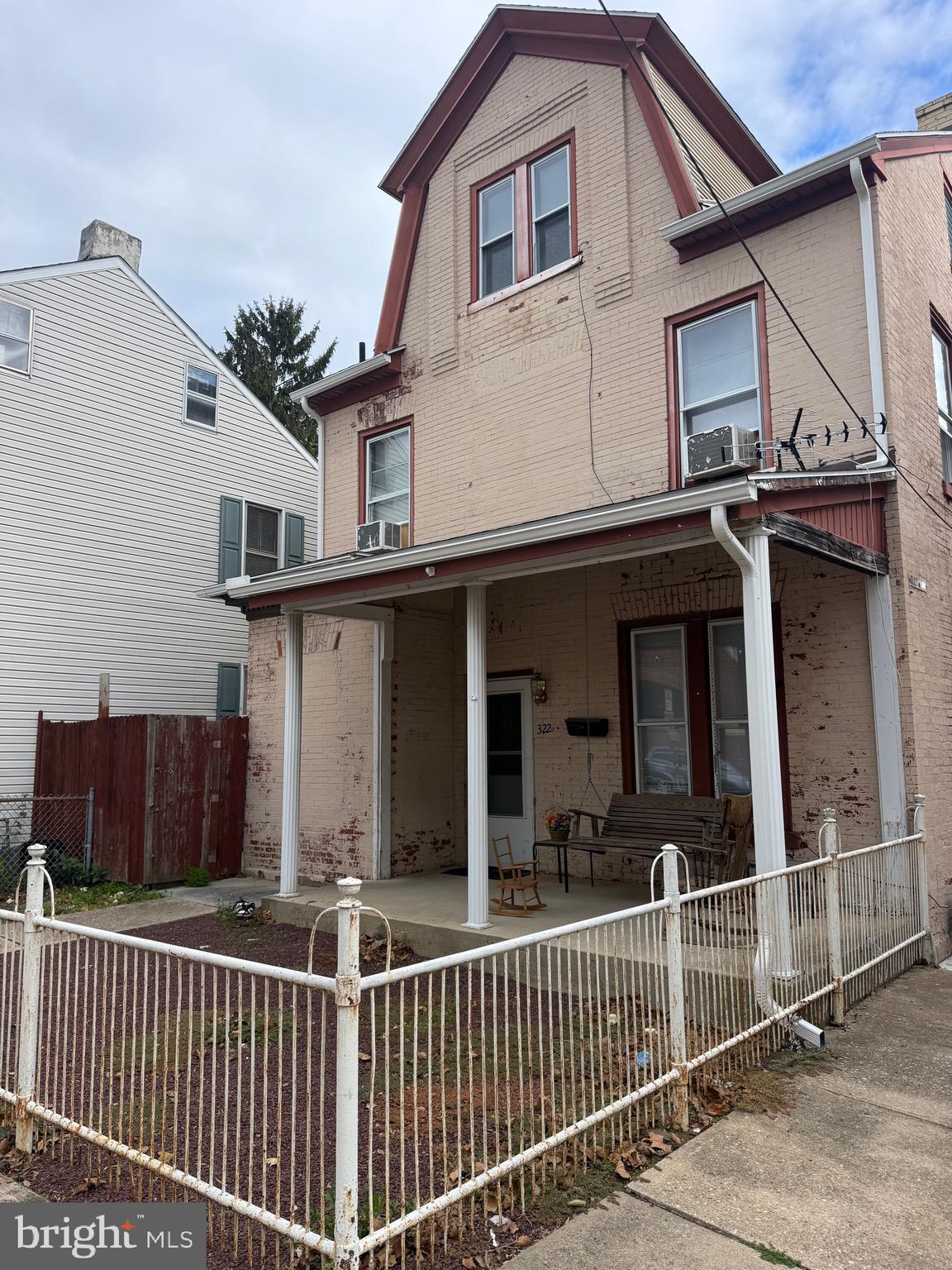 322 N 7TH STREET