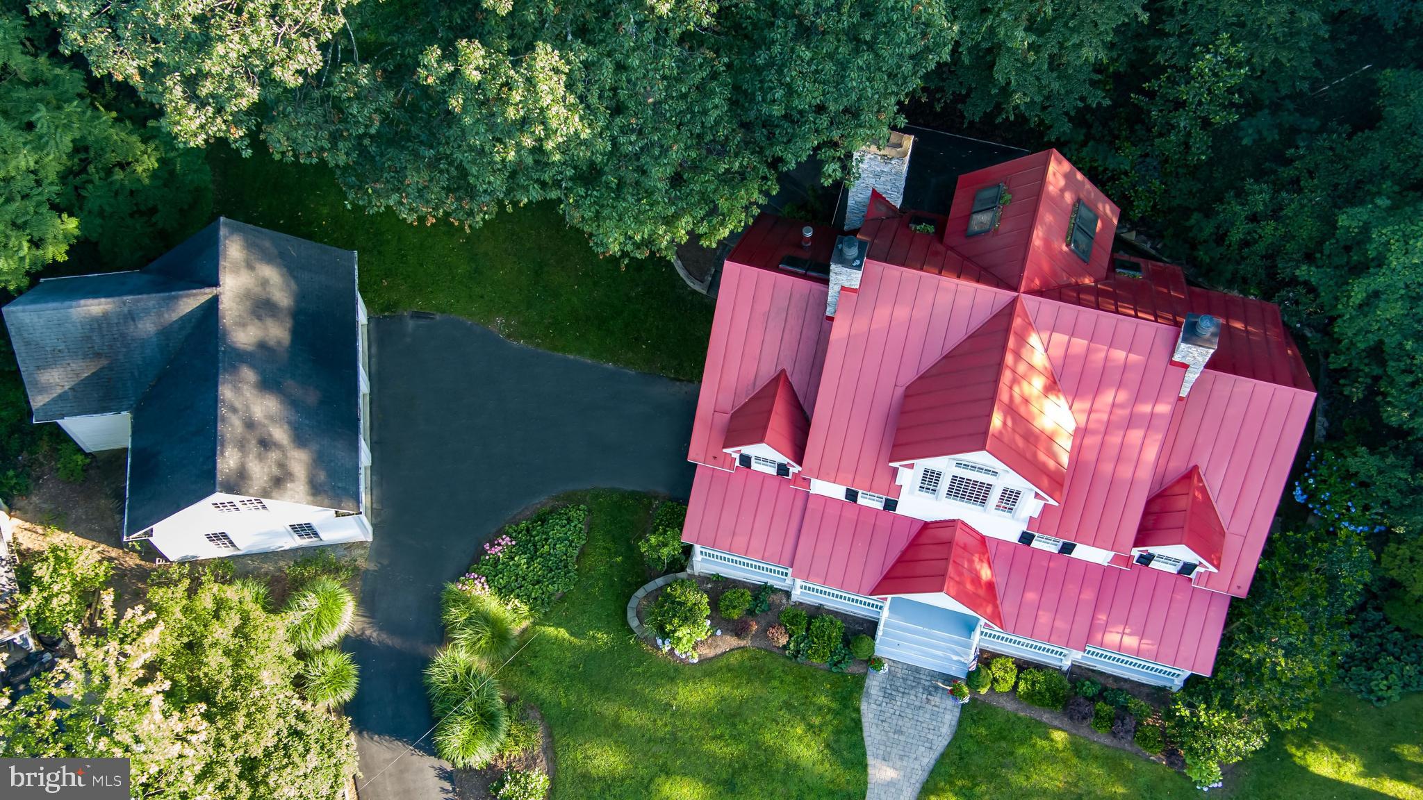 BELLEVUE FOREST - Residential