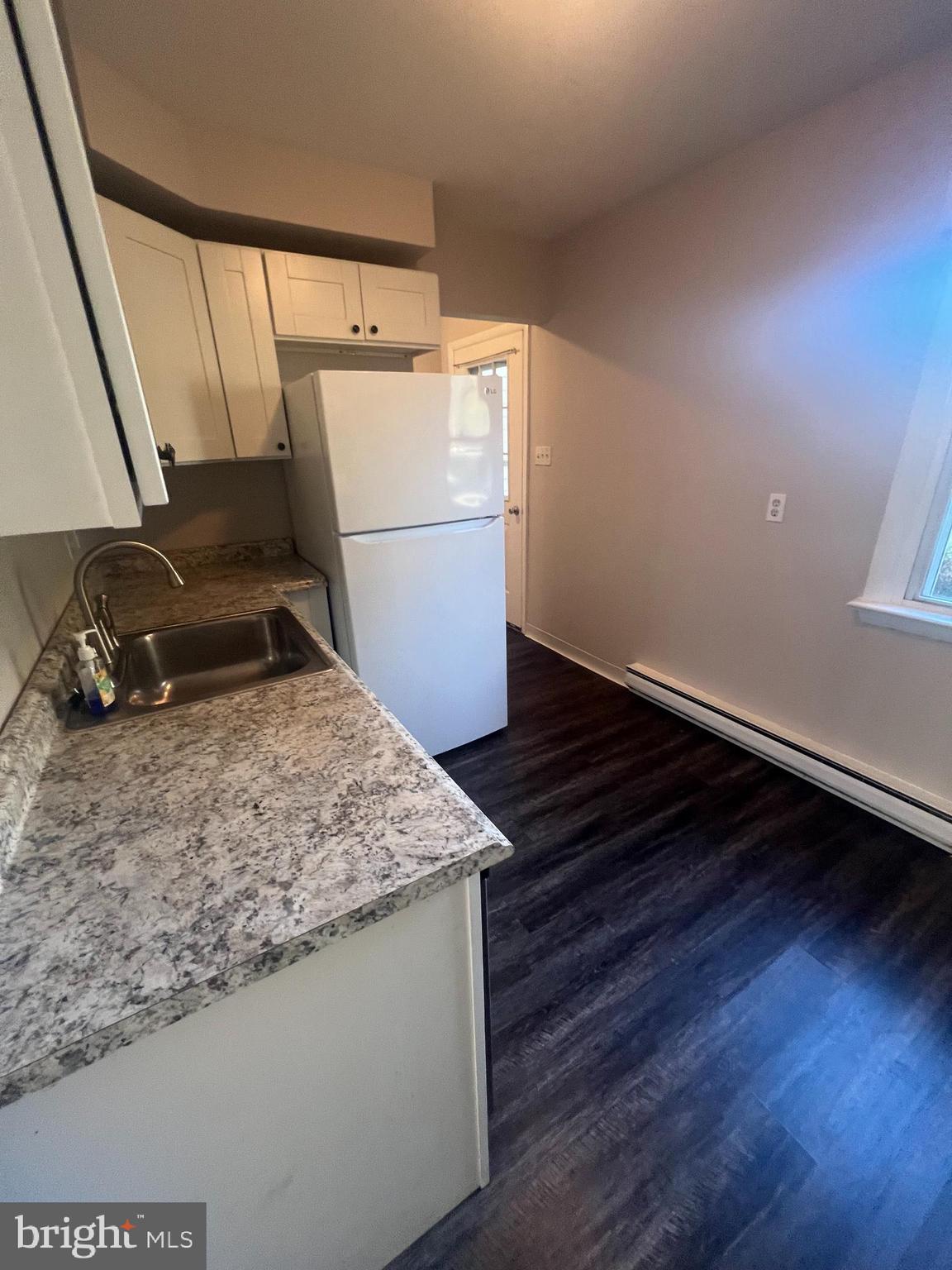 SALEM PARK - Residential Lease