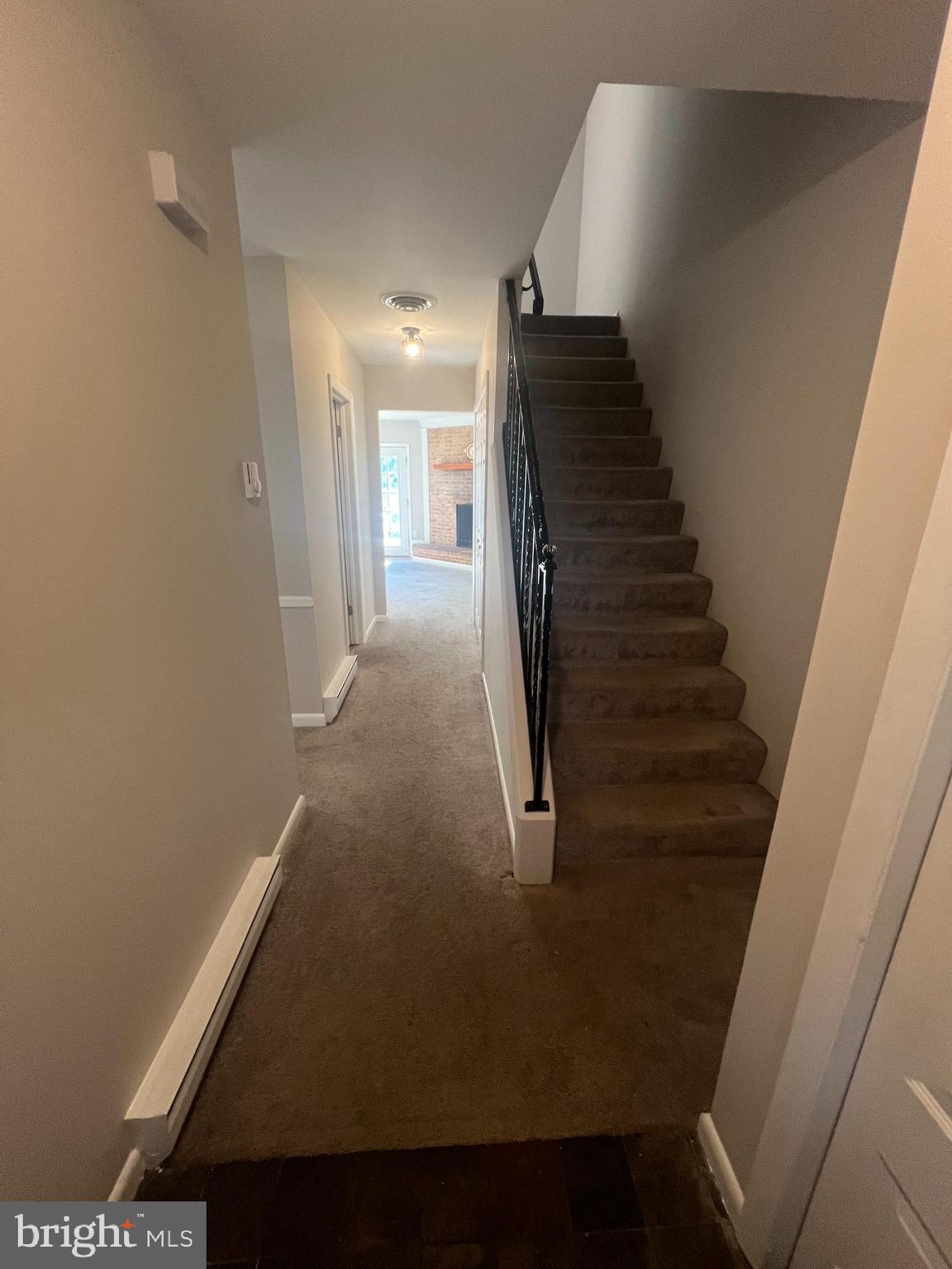 SALEM PARK - Residential Lease