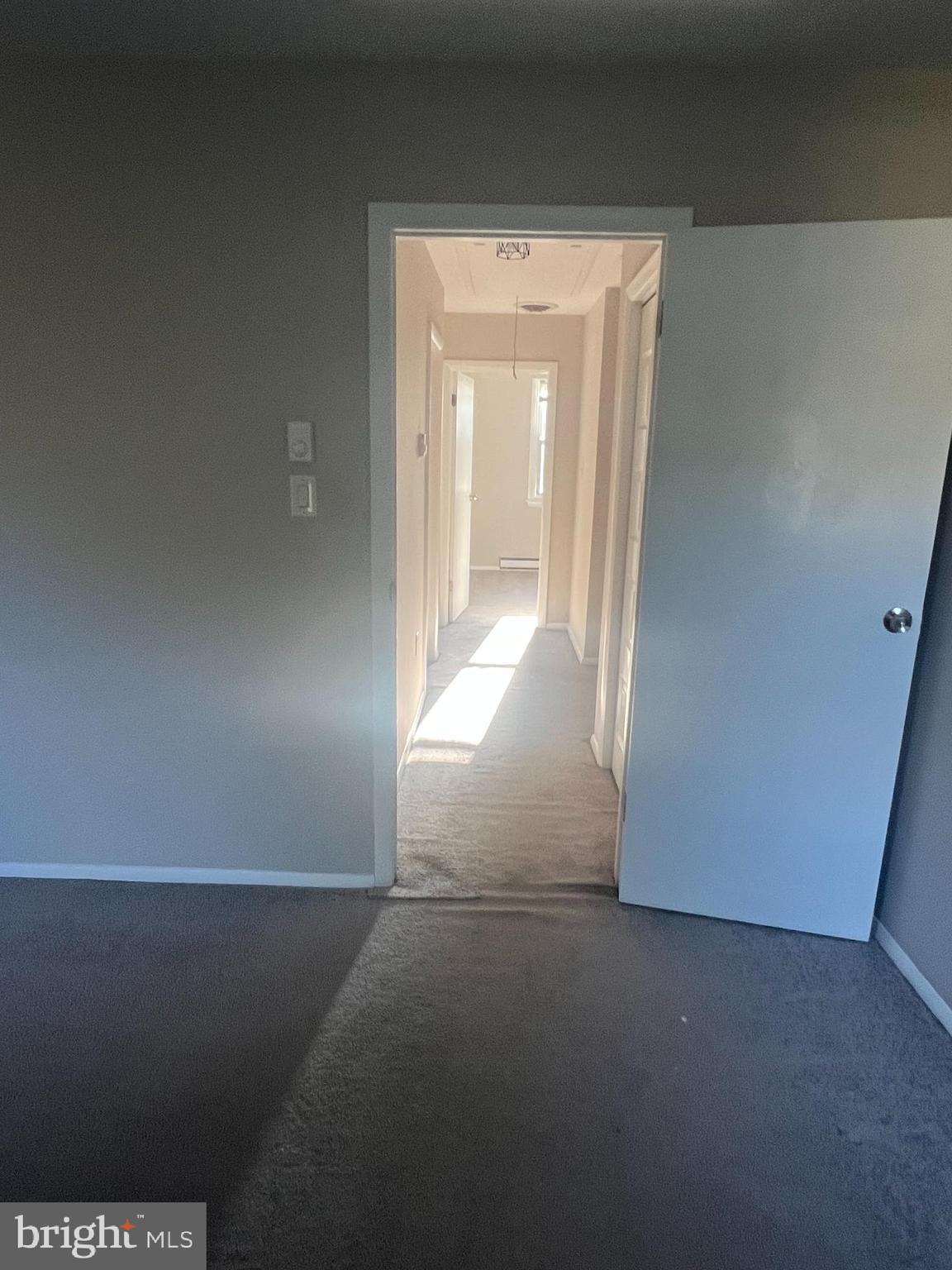 SALEM PARK - Residential Lease