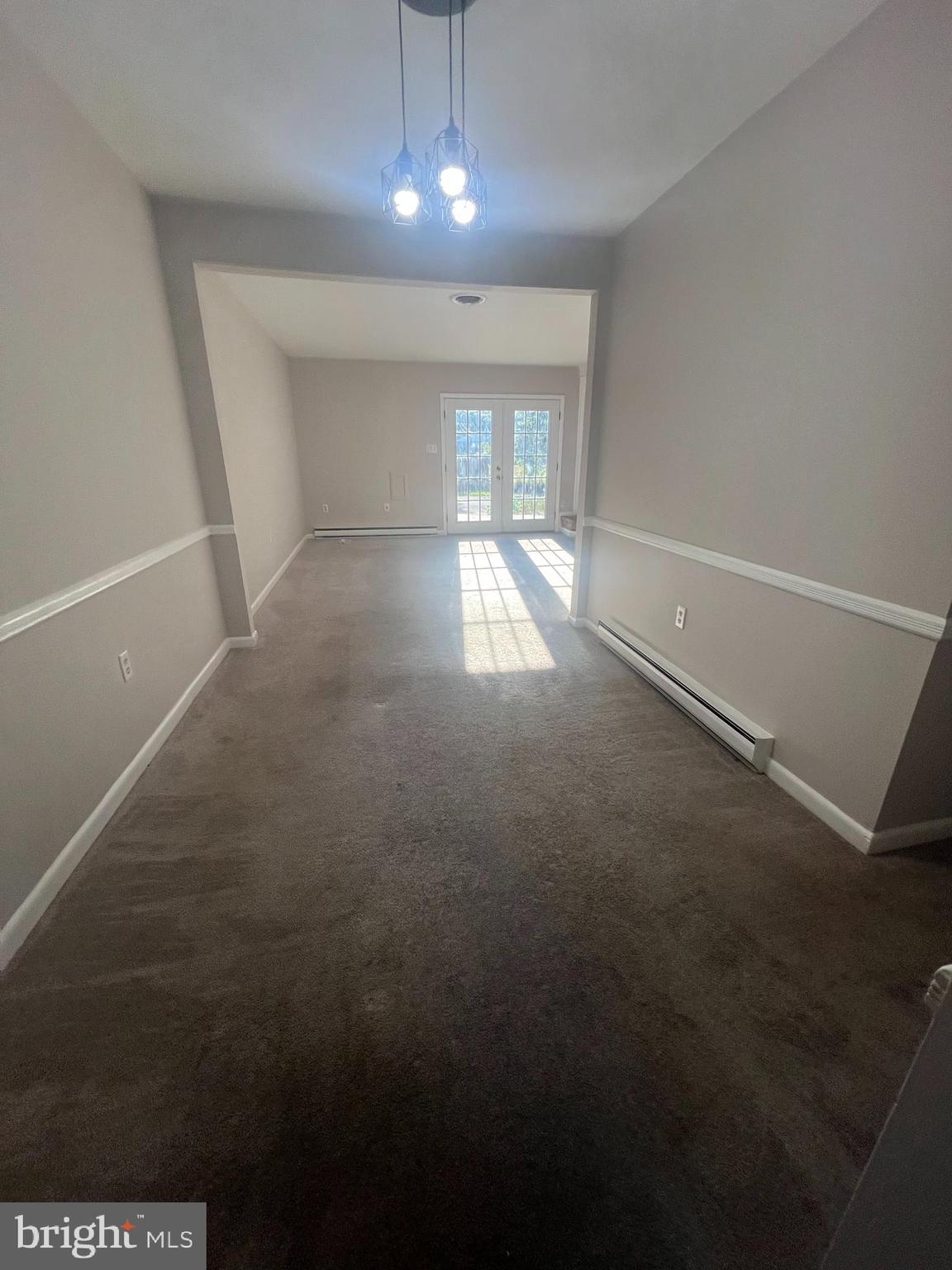 SALEM PARK - Residential Lease