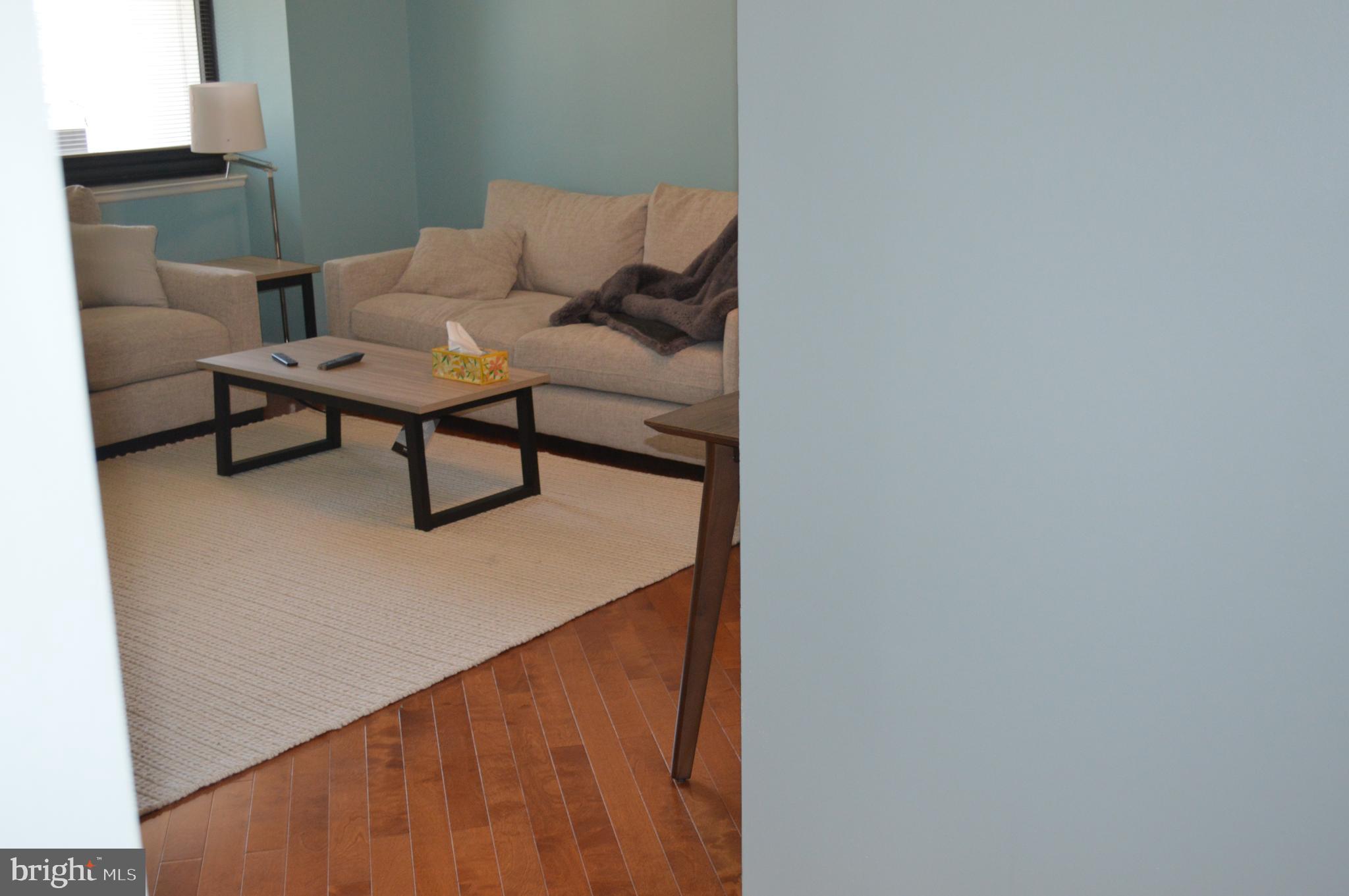 CRYSTAL PARK - Residential Lease