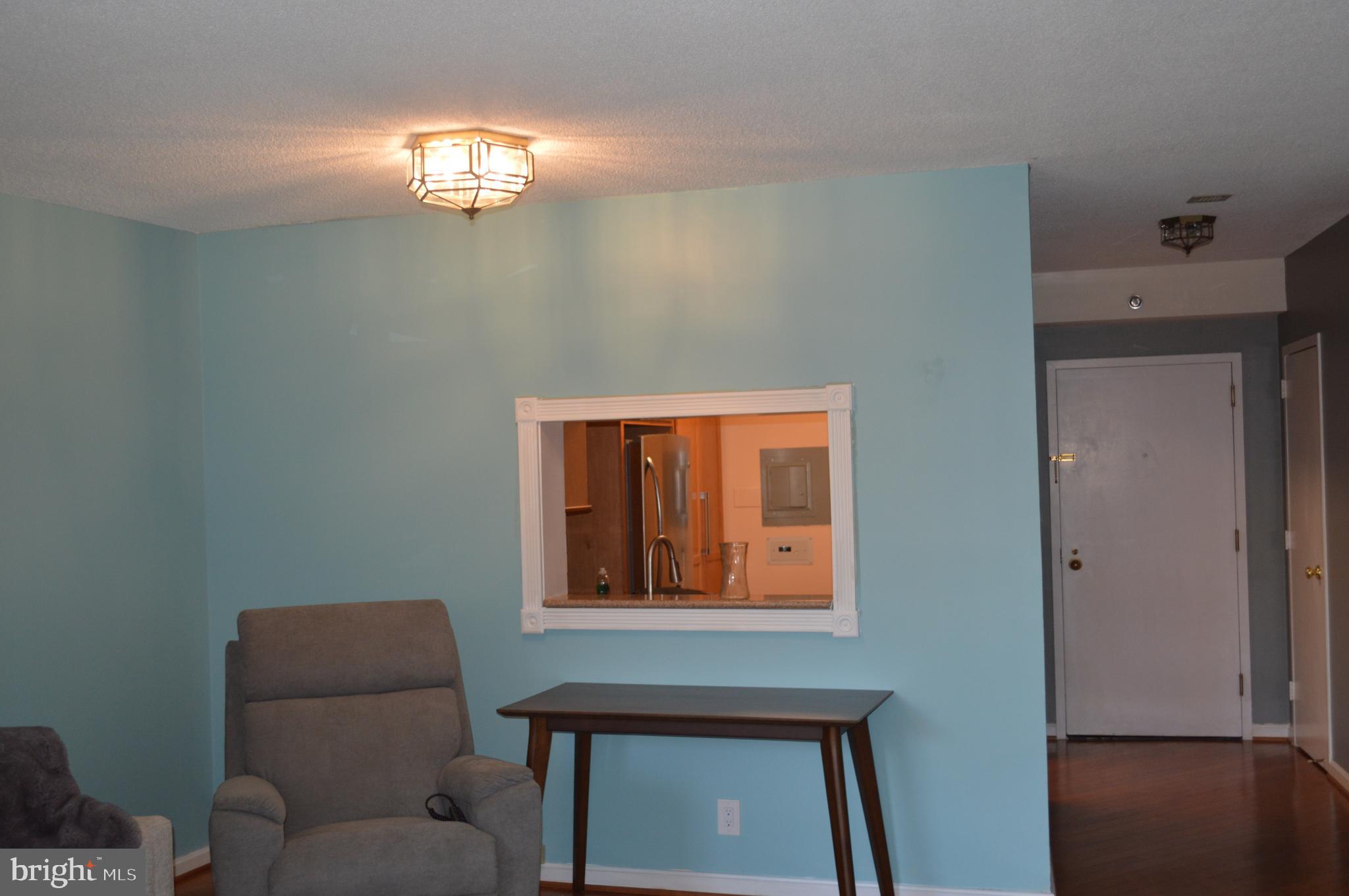 CRYSTAL PARK - Residential Lease