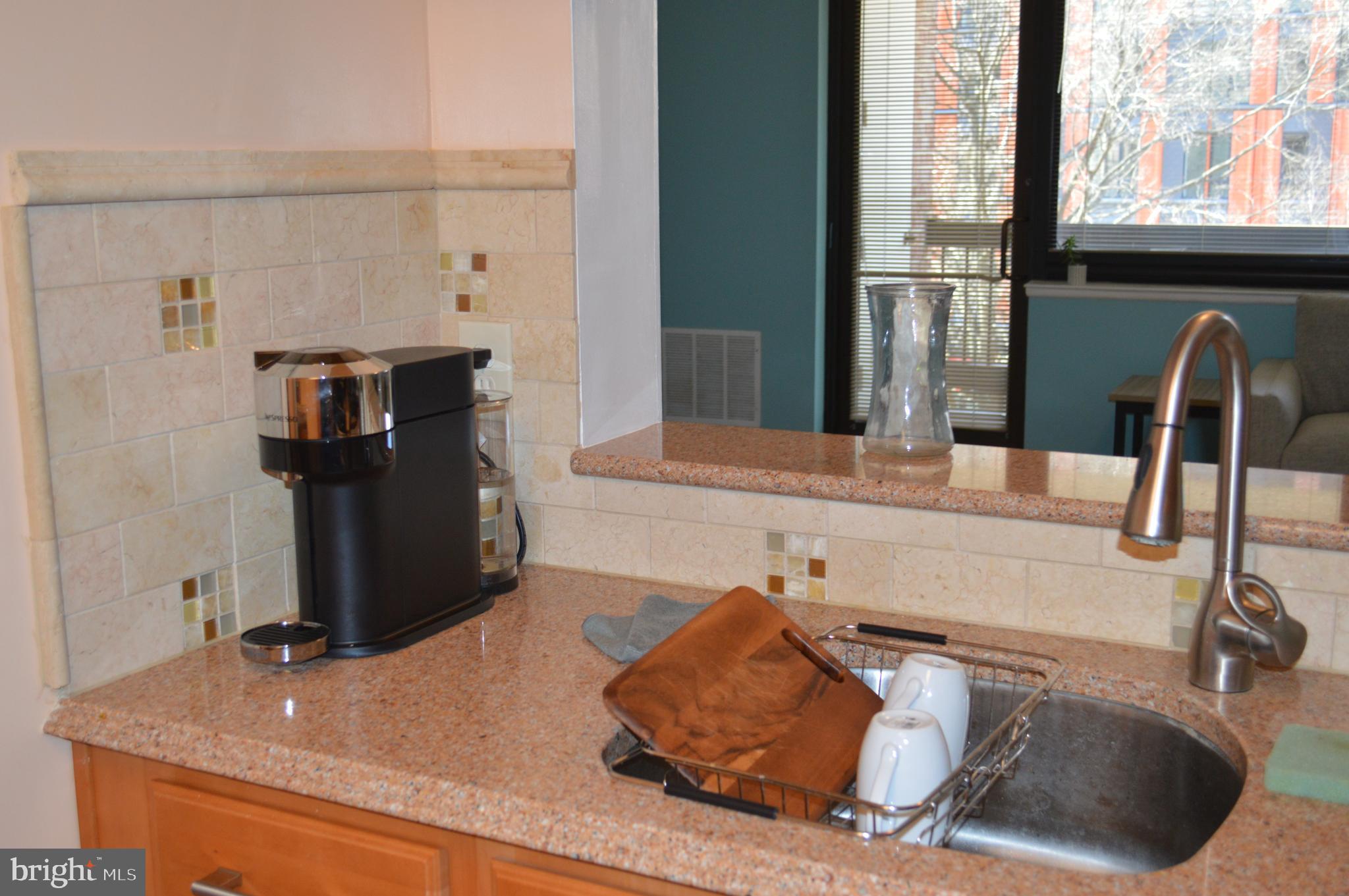 CRYSTAL PARK - Residential Lease