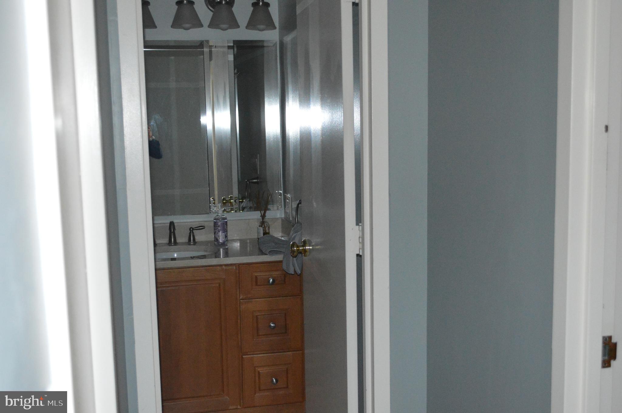 CRYSTAL PARK - Residential Lease