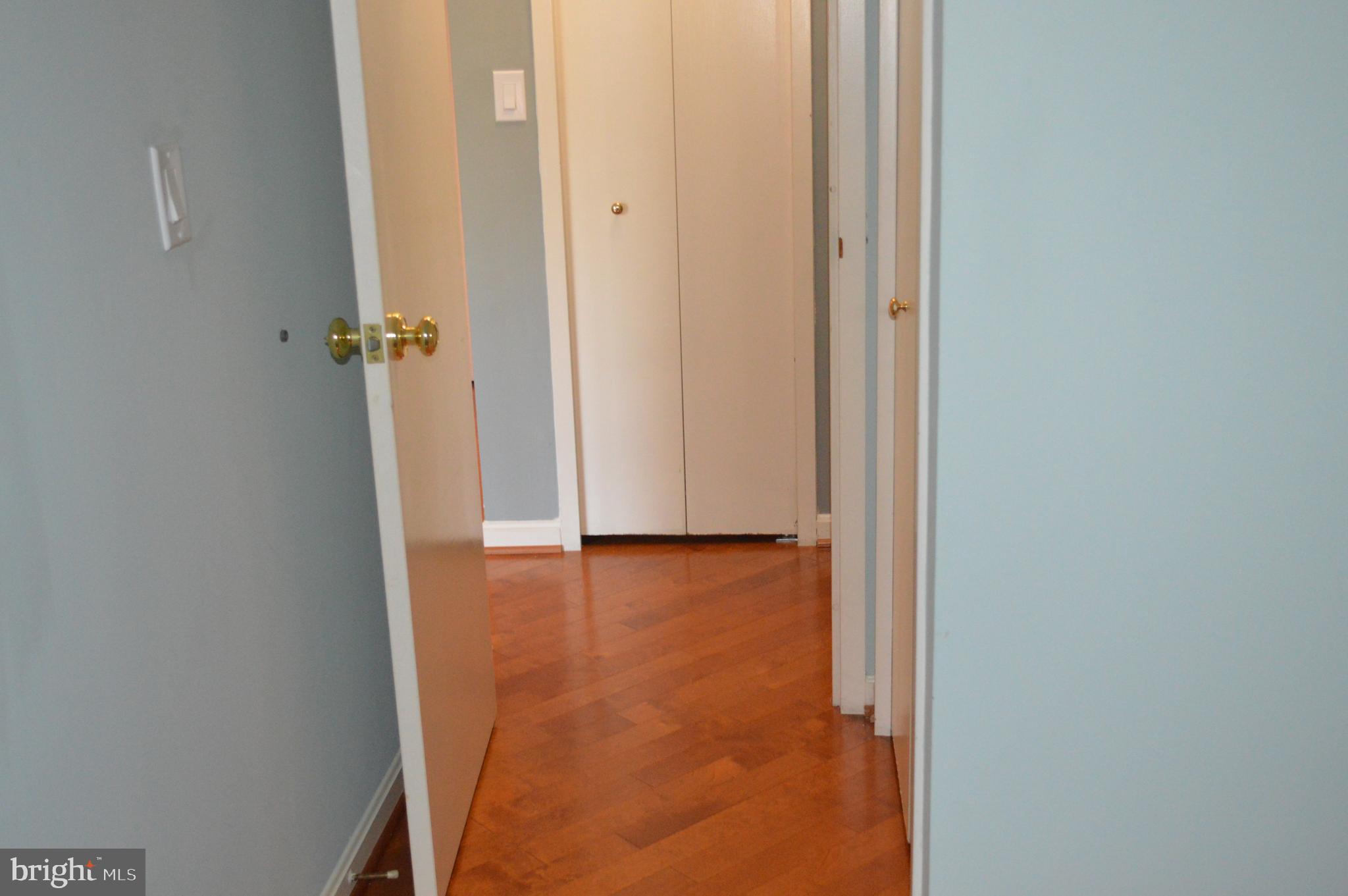 CRYSTAL PARK - Residential Lease