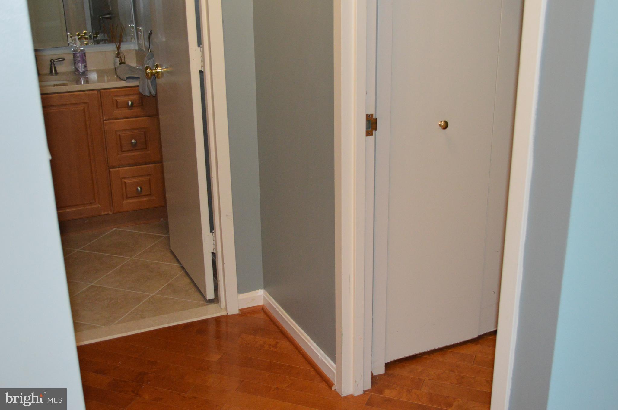 CRYSTAL PARK - Residential Lease