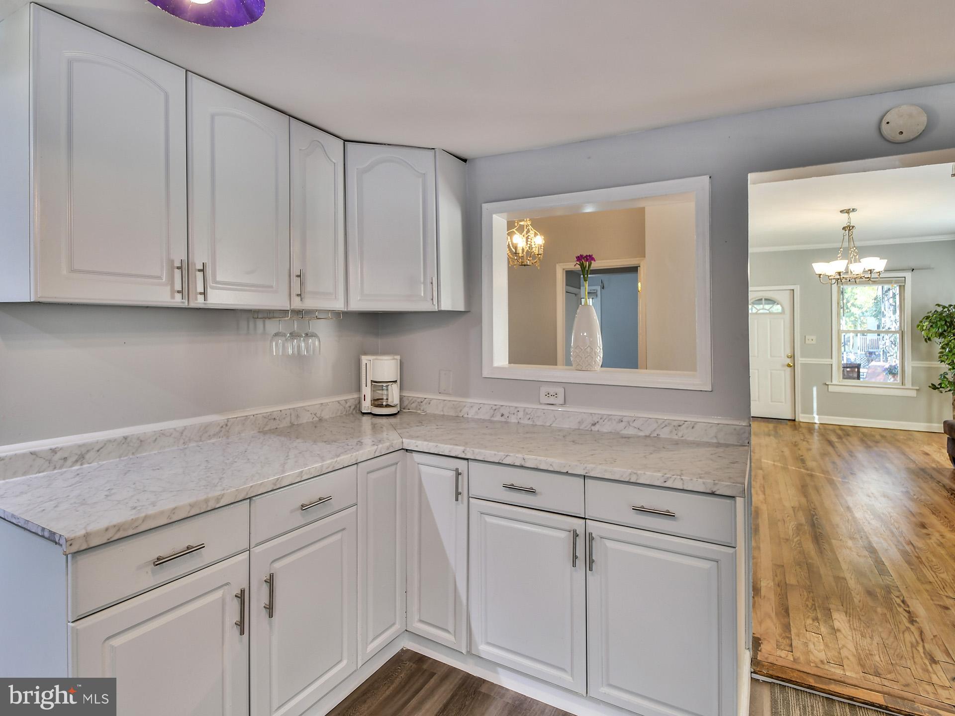 RIVERDALE - Residential