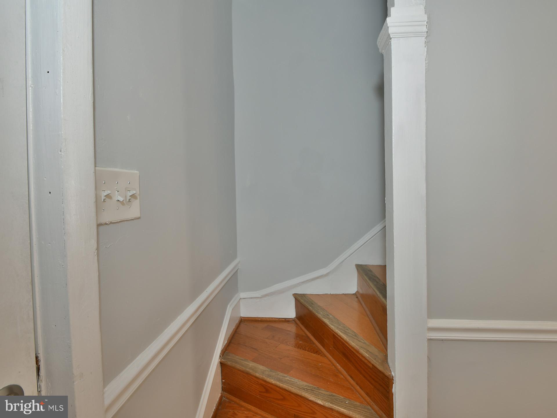 RIVERDALE - Residential