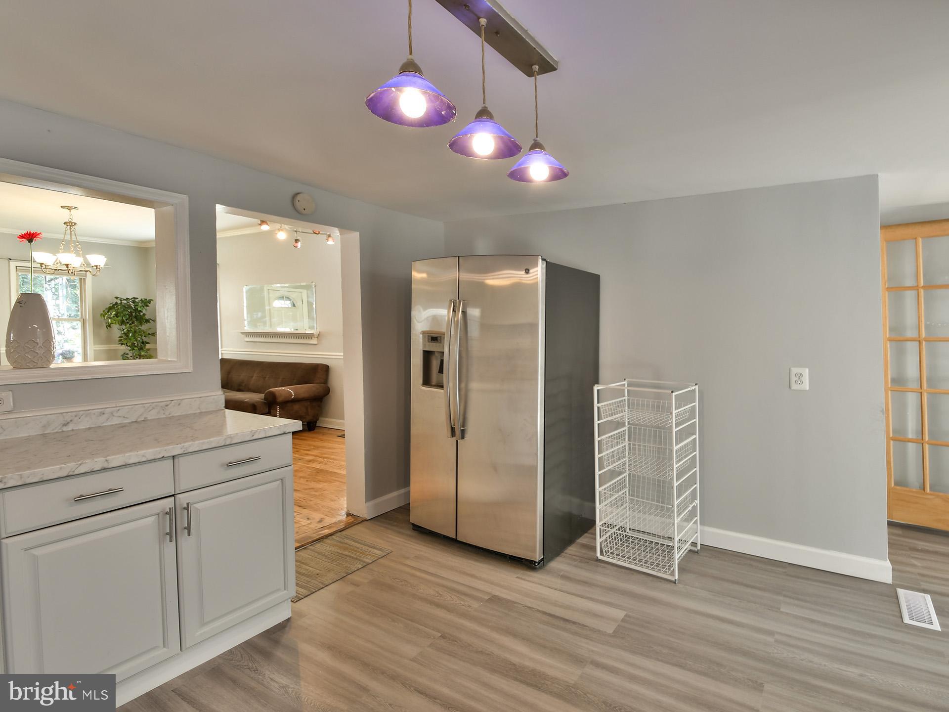 RIVERDALE - Residential