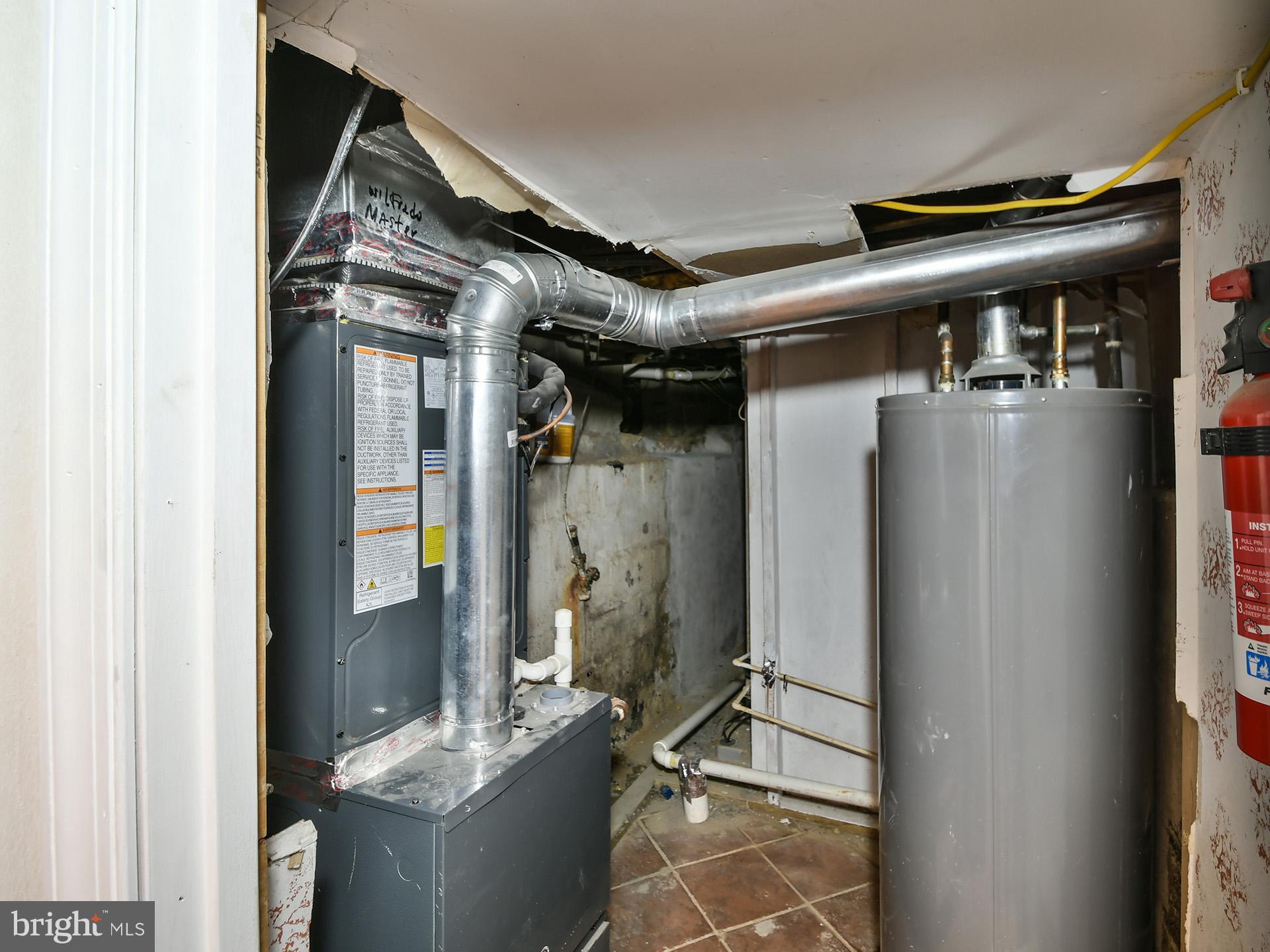 RIVERDALE - Residential