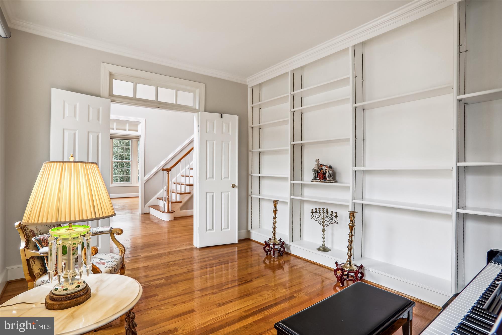 OAKTON STATION - Residential