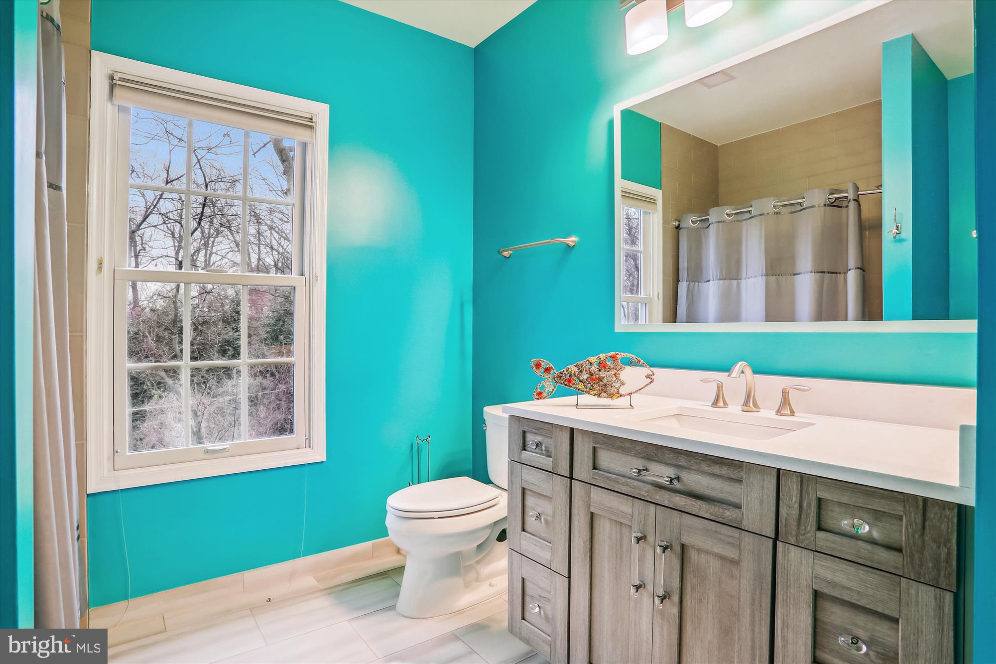 OAKTON STATION - Residential