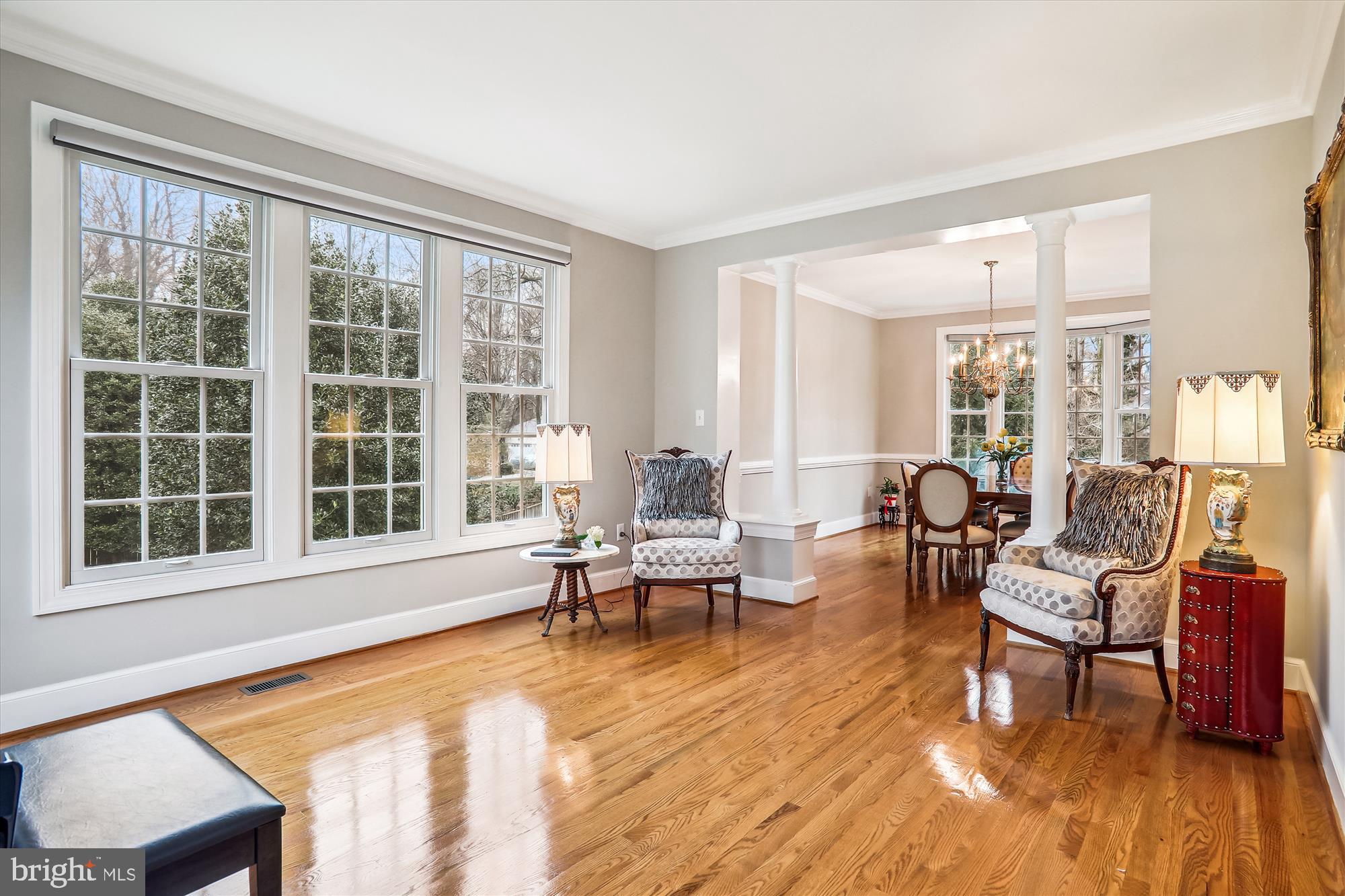 OAKTON STATION - Residential