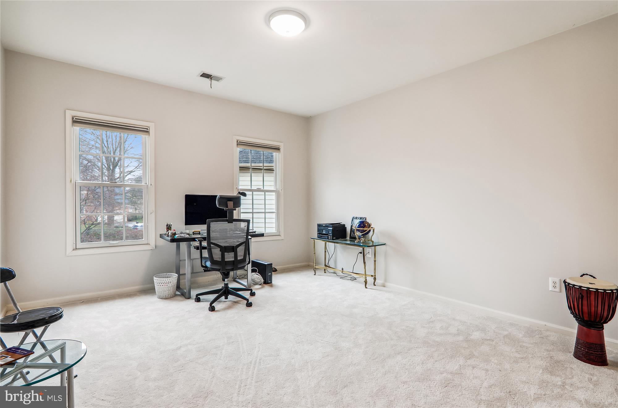 OAKTON STATION - Residential