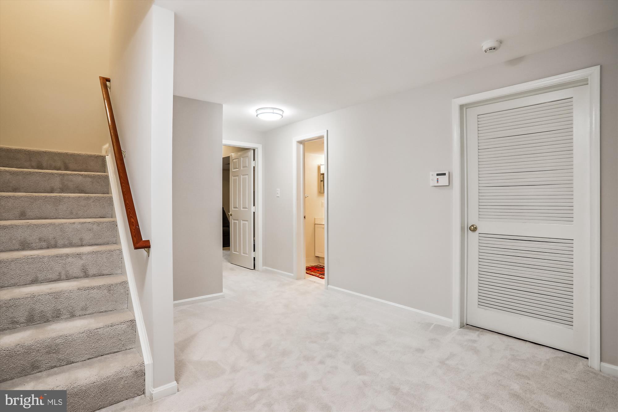 OAKTON STATION - Residential