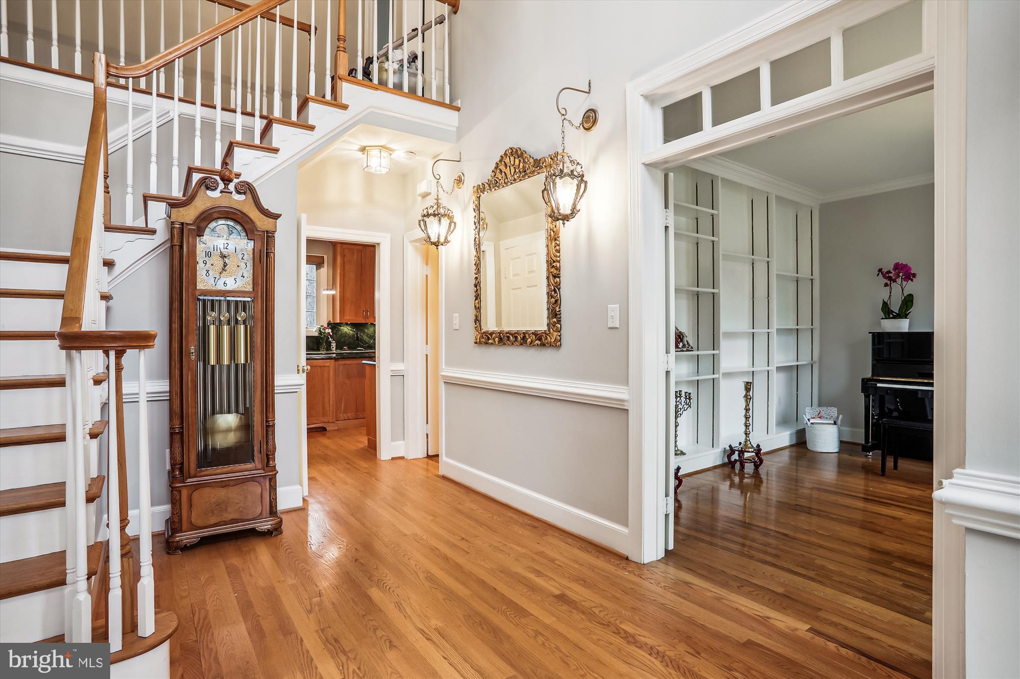 OAKTON STATION - Residential