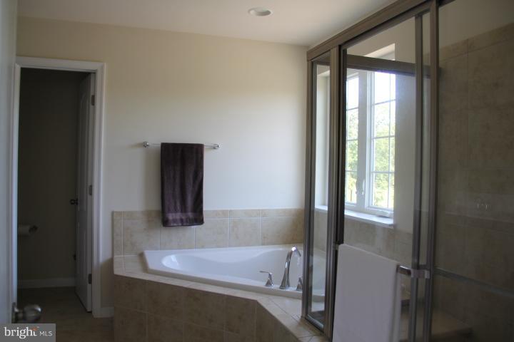 ST CHARLES SUB - GLENEAGLES - Residential