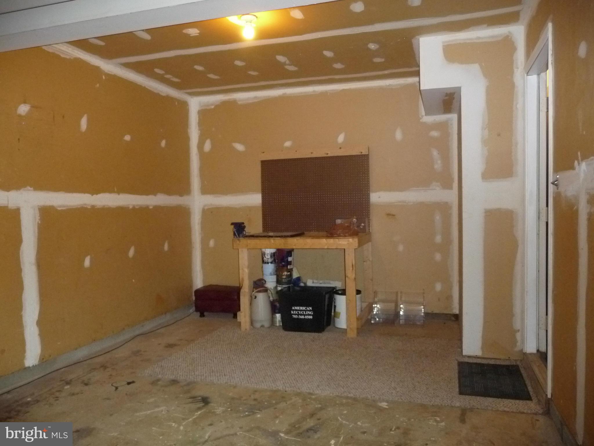 HIGHPOINTE - Residential