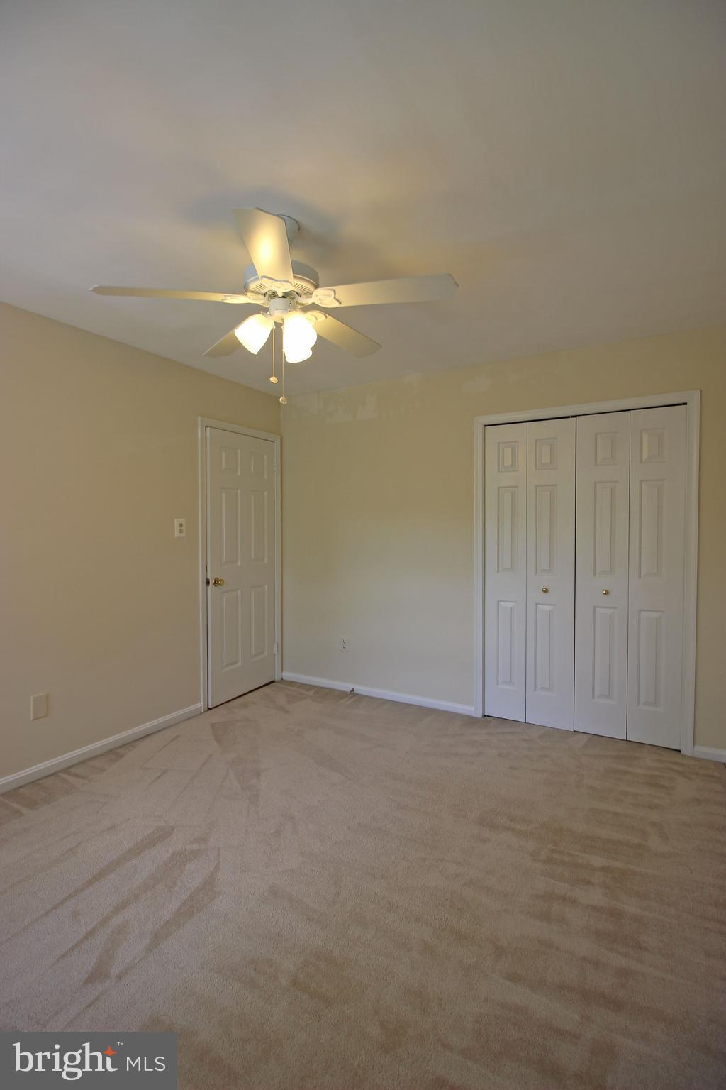 SEMINARY PARK - Residential Lease