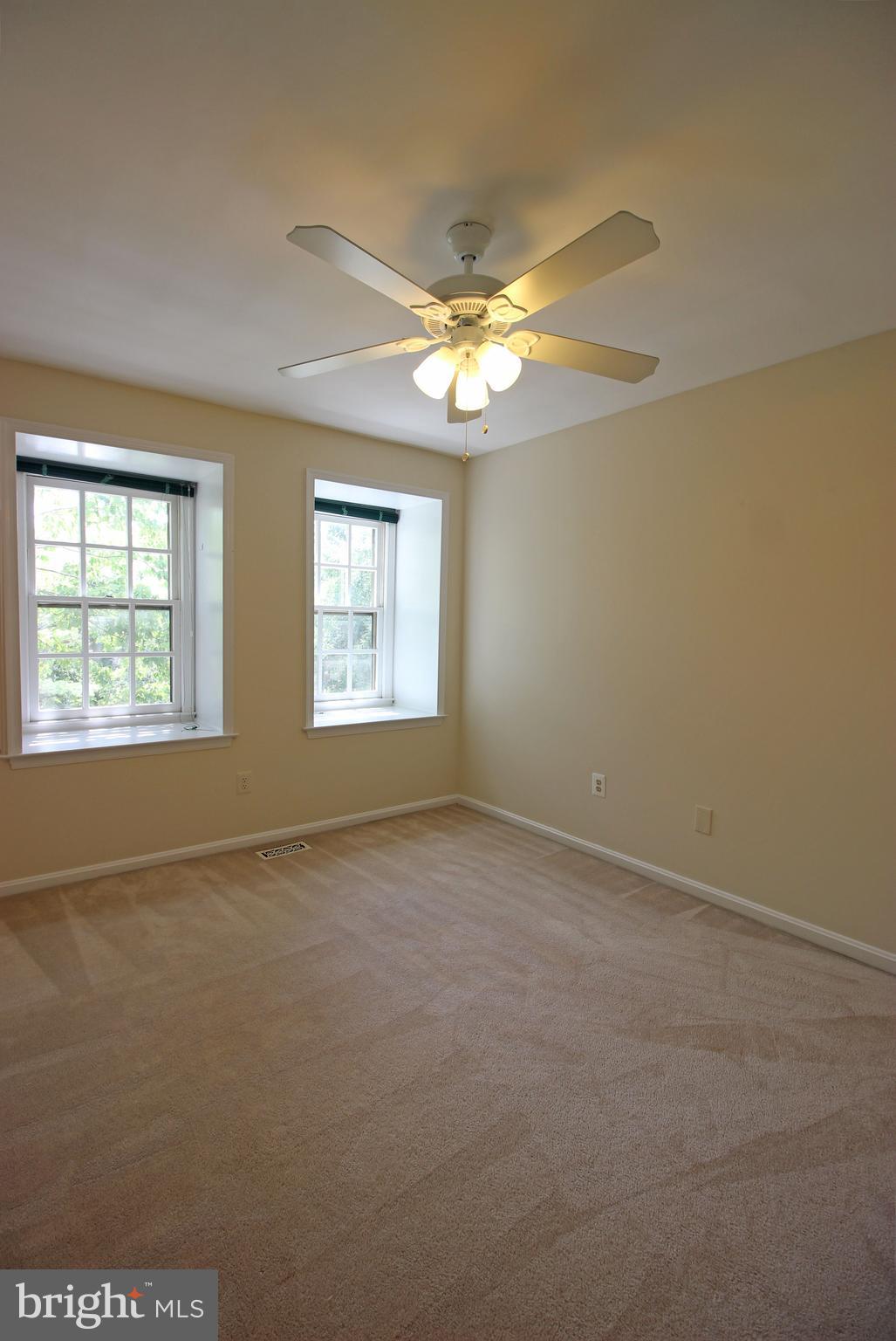 SEMINARY PARK - Residential Lease