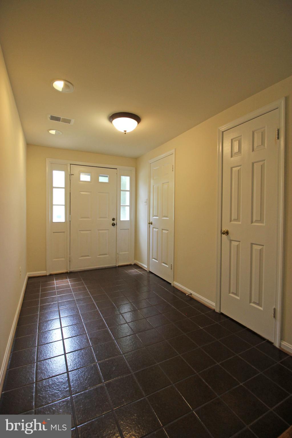 SEMINARY PARK - Residential Lease