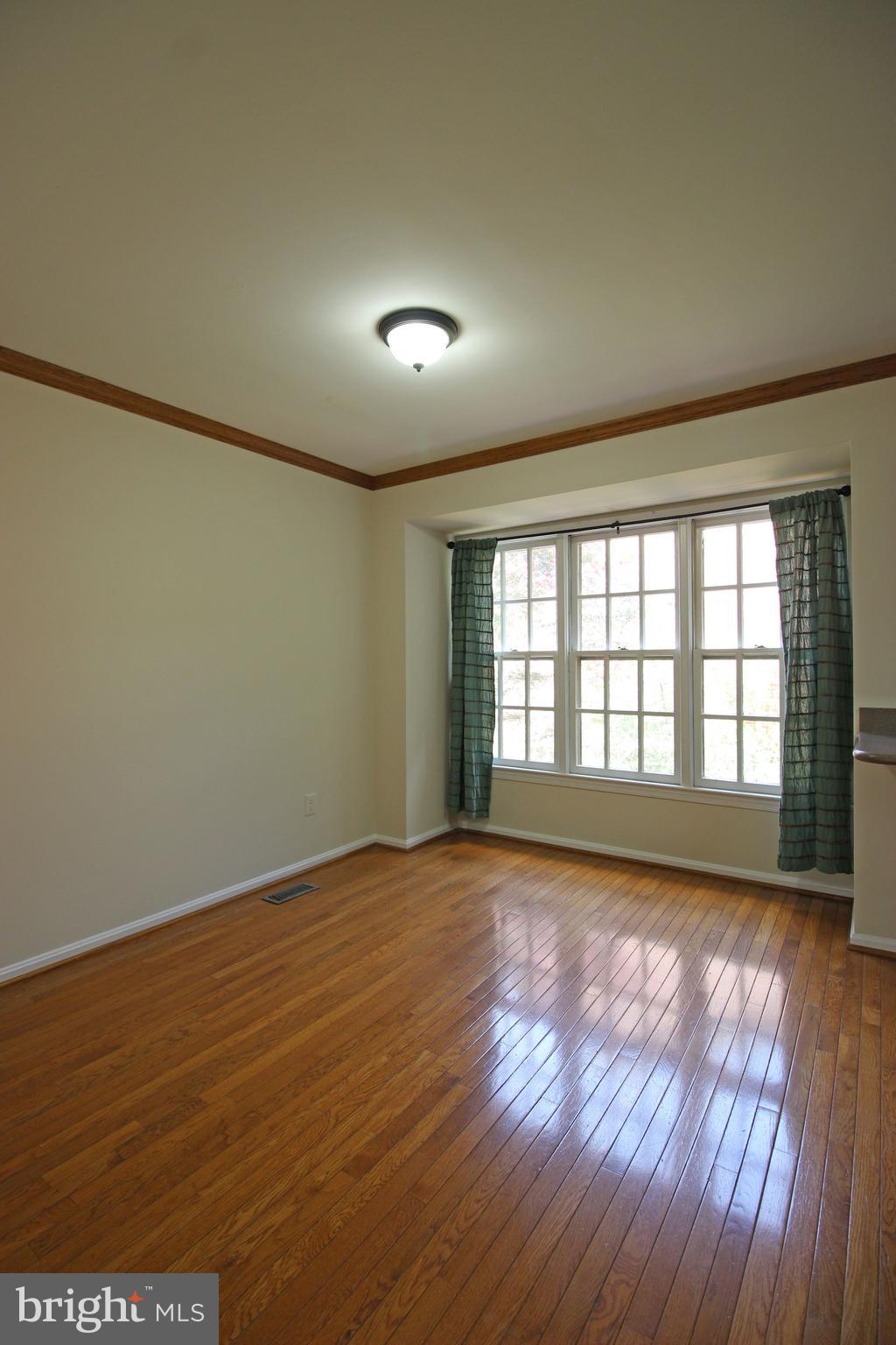 SEMINARY PARK - Residential Lease