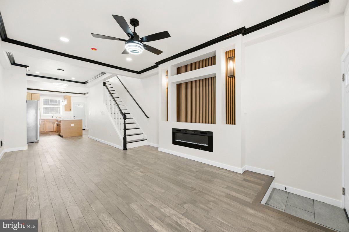 2625 E MADISON STREET