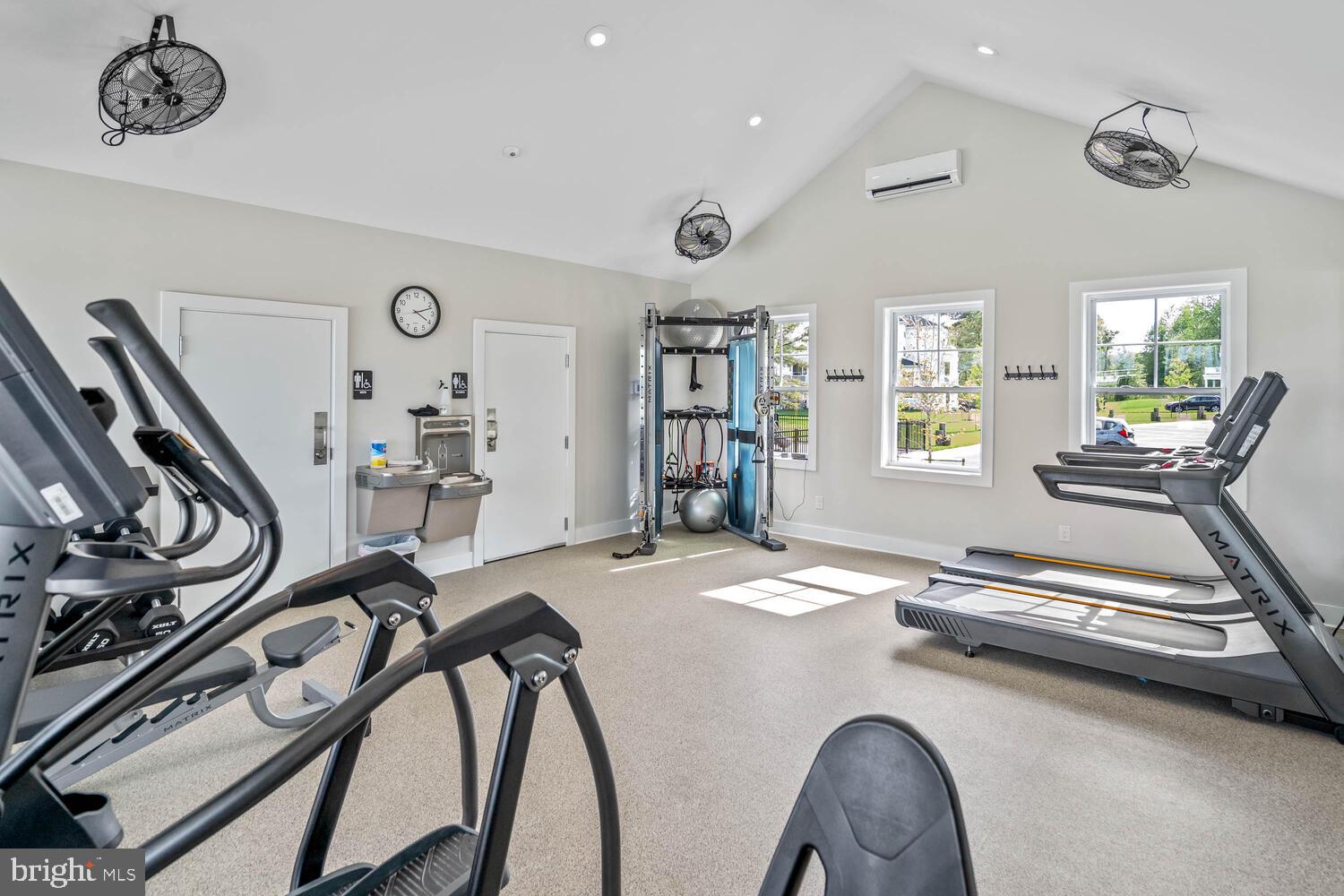 MARSH ISLAND IN LEWES - Residential